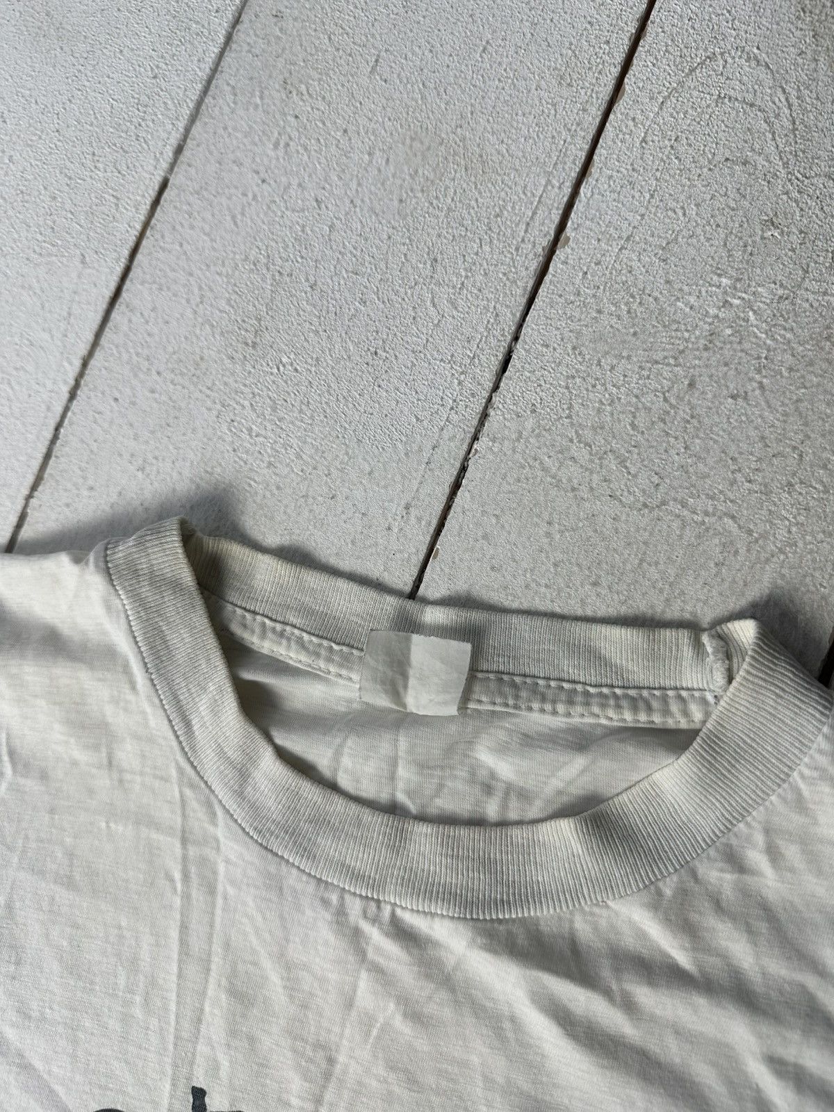 Vintage 80s 🚨 CARTOON AID WHITE BIG LOGO ARCHIVE PAPER THIN TEE Size US S / EU 44-46 / 1 - 8 Thumbnail