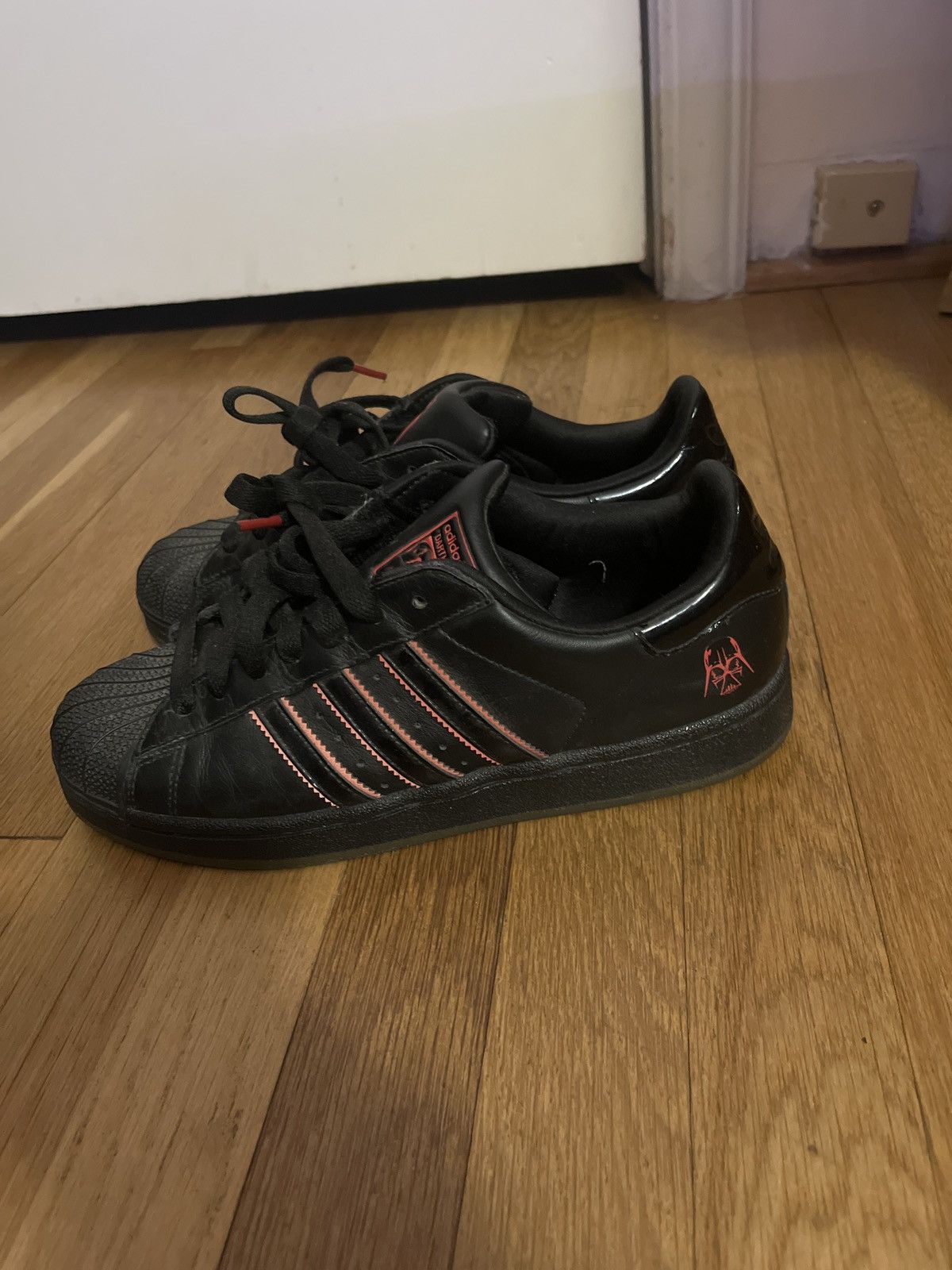 Adidas Superstar Darth Vader Size US 7 / EU 40 - 1 Thumbnail