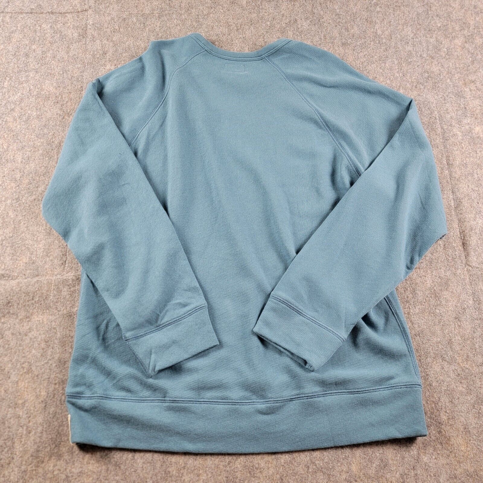 Todd Snyder Todd Snyder Issued By Sweatshirt Crewneck size L Blue Size US L / EU 52-54 / 3 - 3 Thumbnail