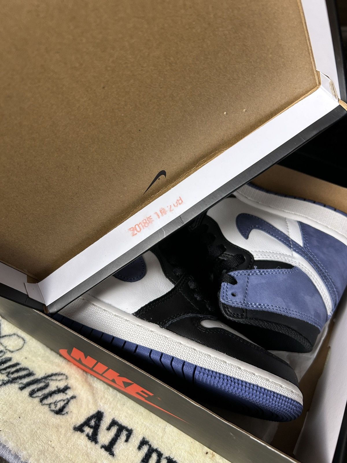 Jordan Brand Jordan 1 blue moon Size US 5.5 / IT 35.5 - 2 Thumbnail