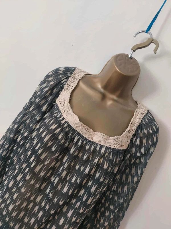 Vintage Vintage long sleeved top Size L / US 10 / IT 46 - 2 Thumbnail