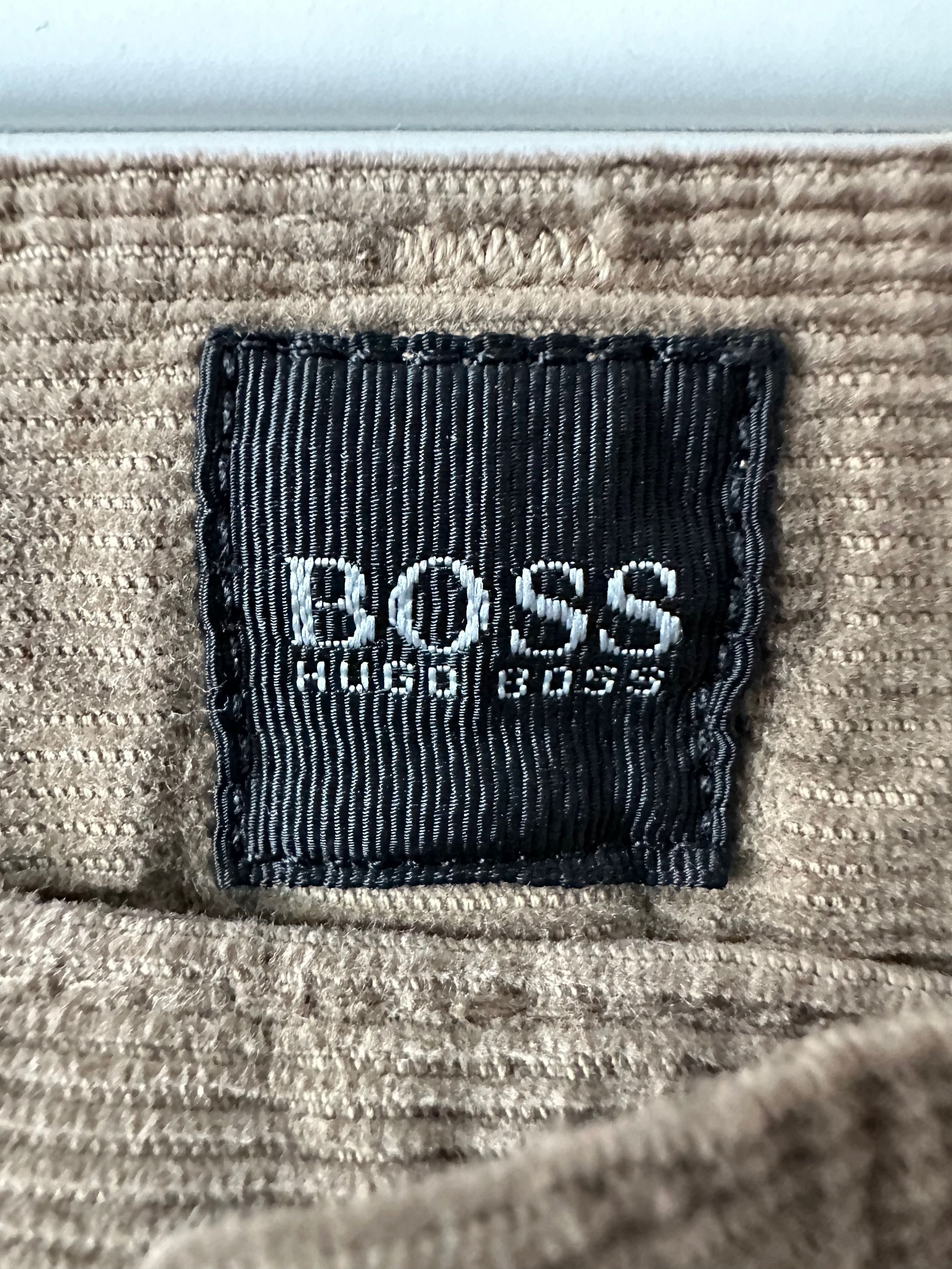 Hugo Boss Hugo Boss Corduroy texas pants trousers brown Size US 33 - 5 Thumbnail