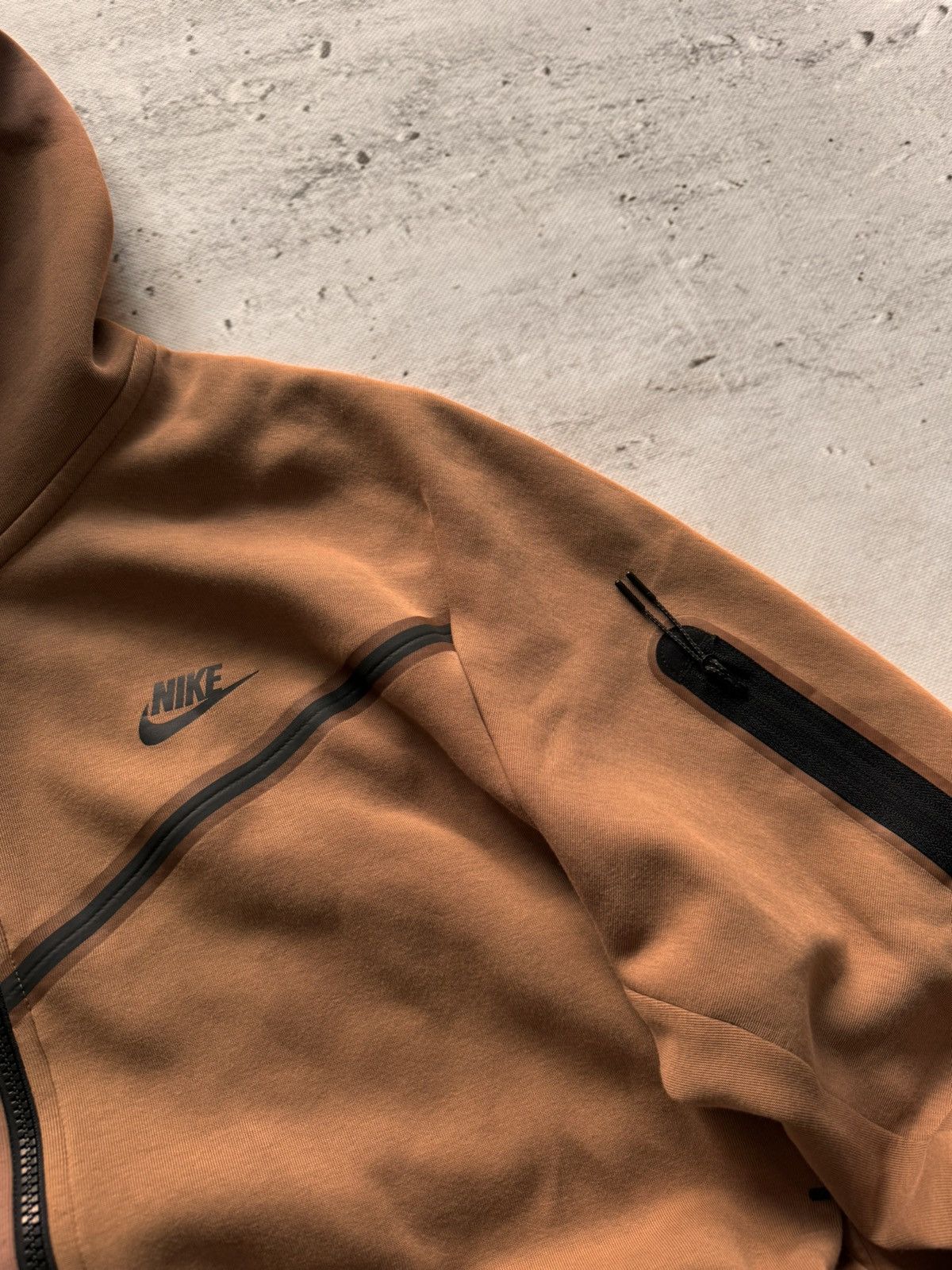 Nike × Vintage NIKE TECH FLEECE VINTAGE BASIC LOGO OVERSIZE BOXY ZIP HOODIE Size US XL / EU 56 / 4 - 4 Thumbnail
