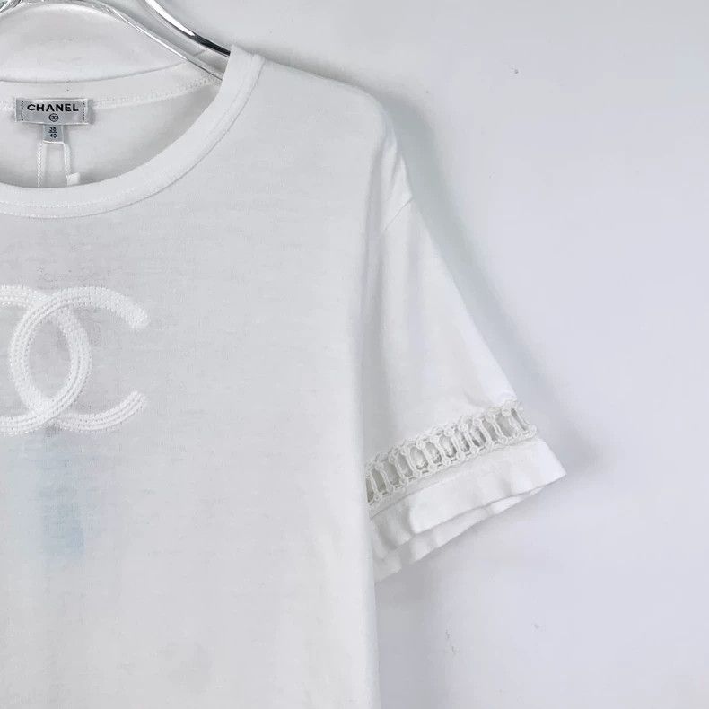 Chanel Chanel White logo embroidered cotton round-neck short-slee Size XS / US 0-2 / IT 36-38 - 3 Thumbnail
