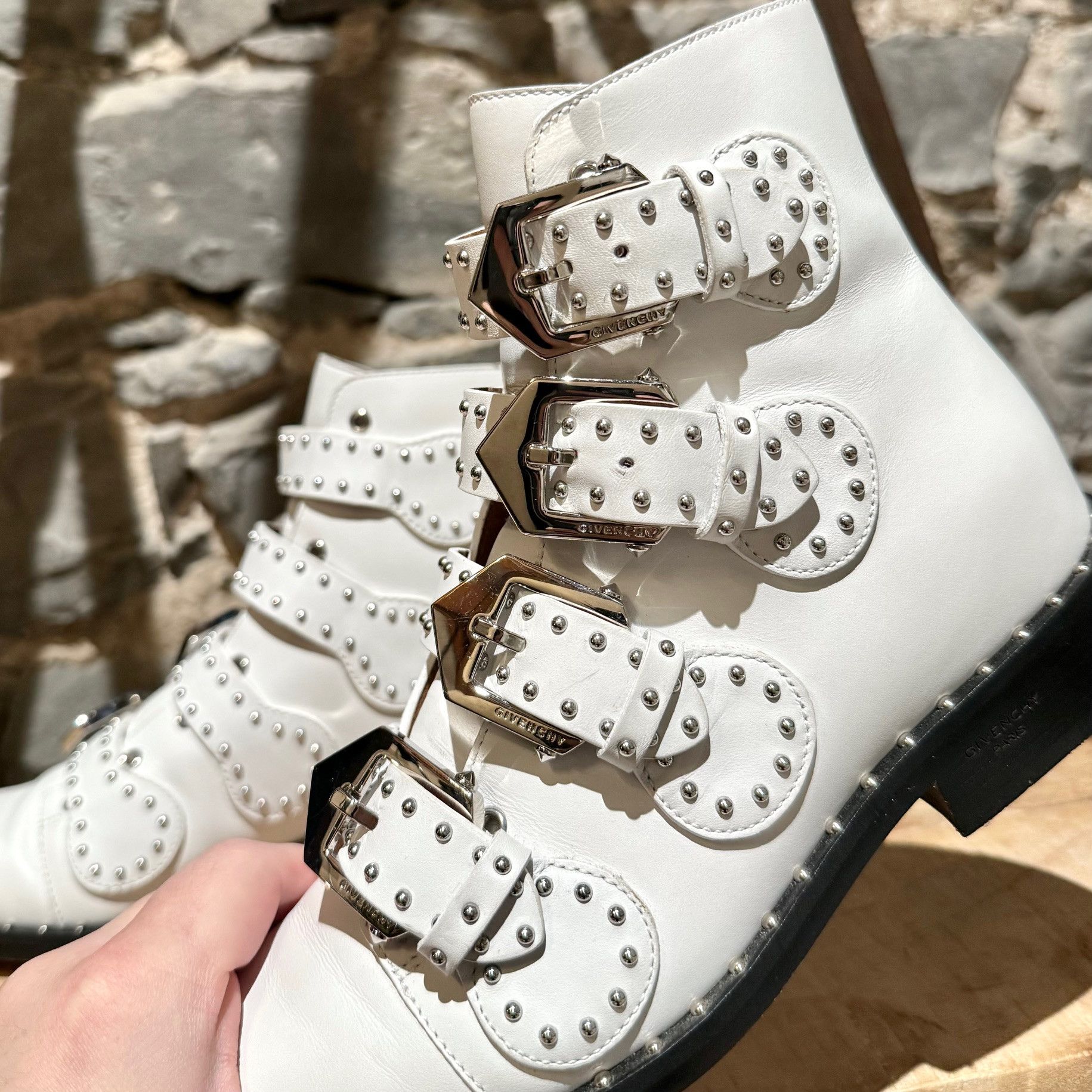 Givenchy Givenchy White Leather Studded Buckle Western Boots Size US 6 / IT 36 - 7 Thumbnail