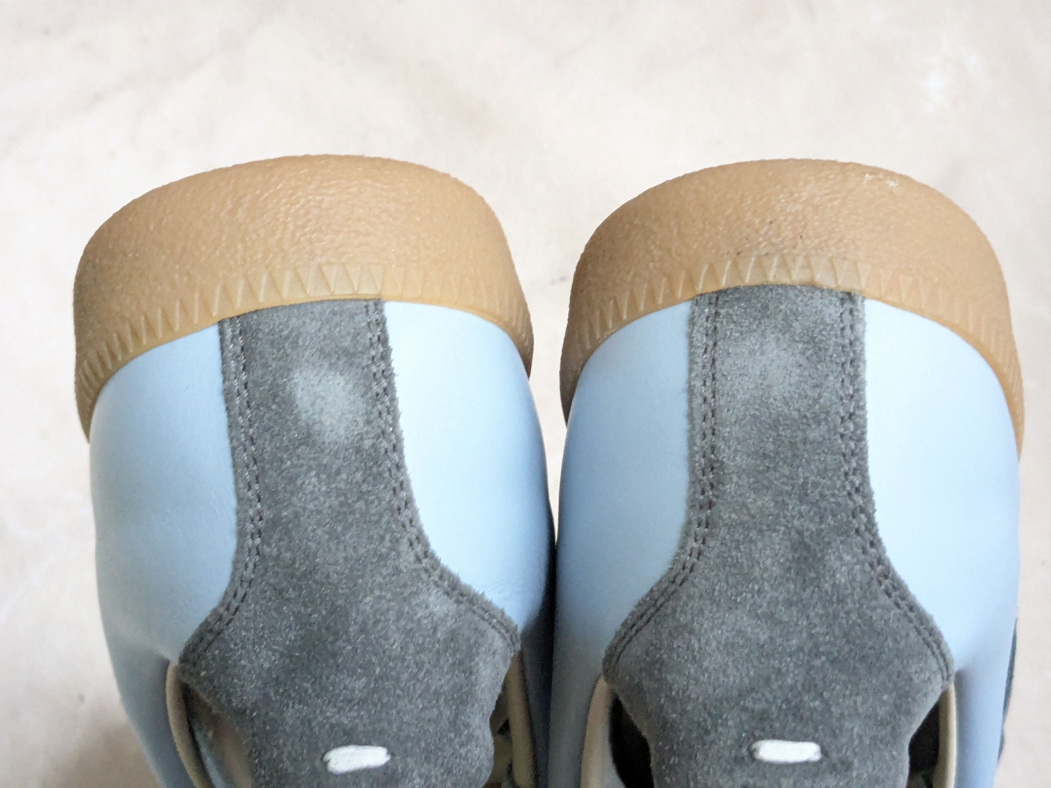 Maison Margiela Maison Margiela Replica GAT White Blue 11 44 Low Tops Size US 11 / EU 44 - 15 Thumbnail