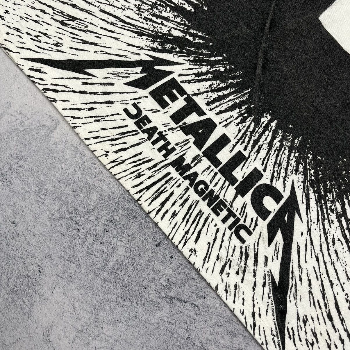 Band Tees Vintage Metallica rare Death Magnetic All Over Print tee 00s Size US M / EU 48-50 / 2 - 4 Thumbnail