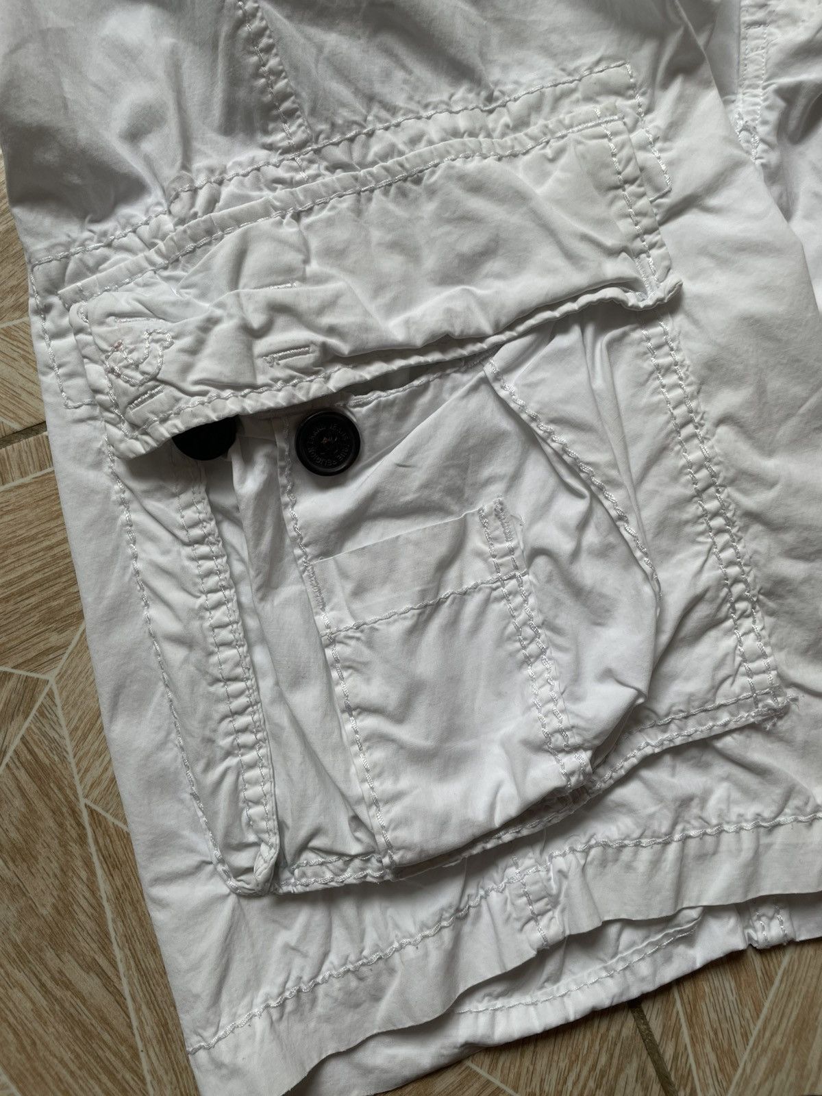 True Religion True Religion Cargo Shorts White 34 Embroidered Seams Logo Size US 34 / EU 50 - 8 Thumbnail