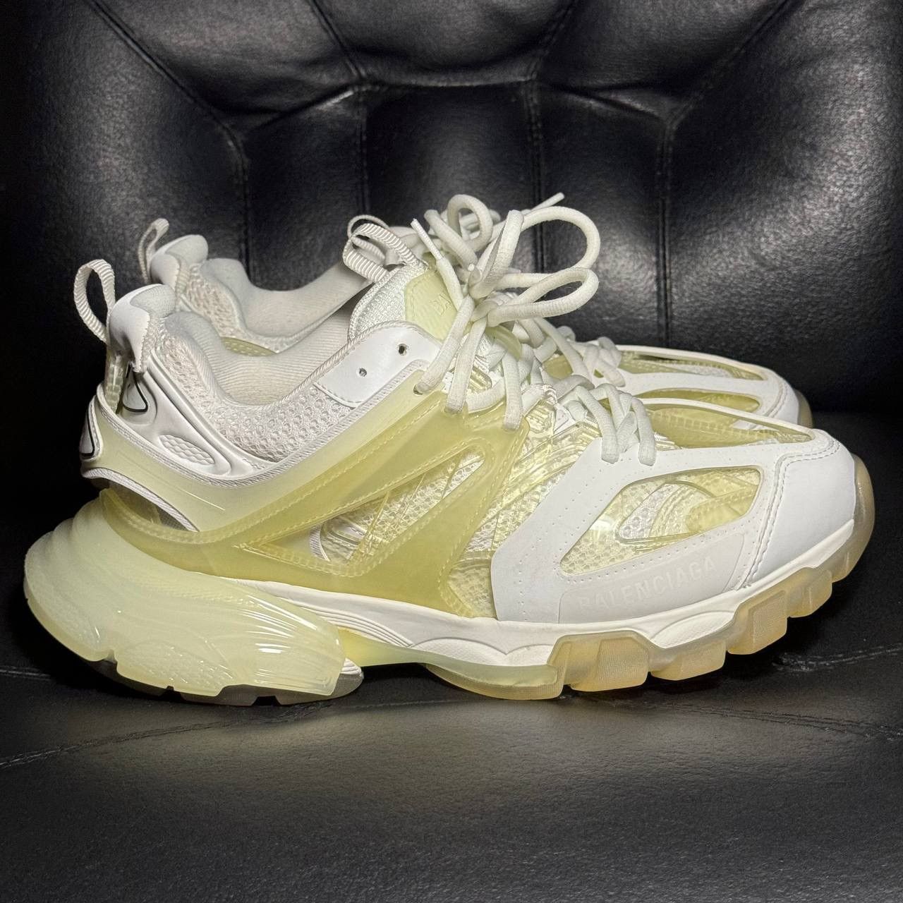 Balenciaga Balenciaga track 1 Clear Sole Size US 6 / EU 39 - 1 Thumbnail