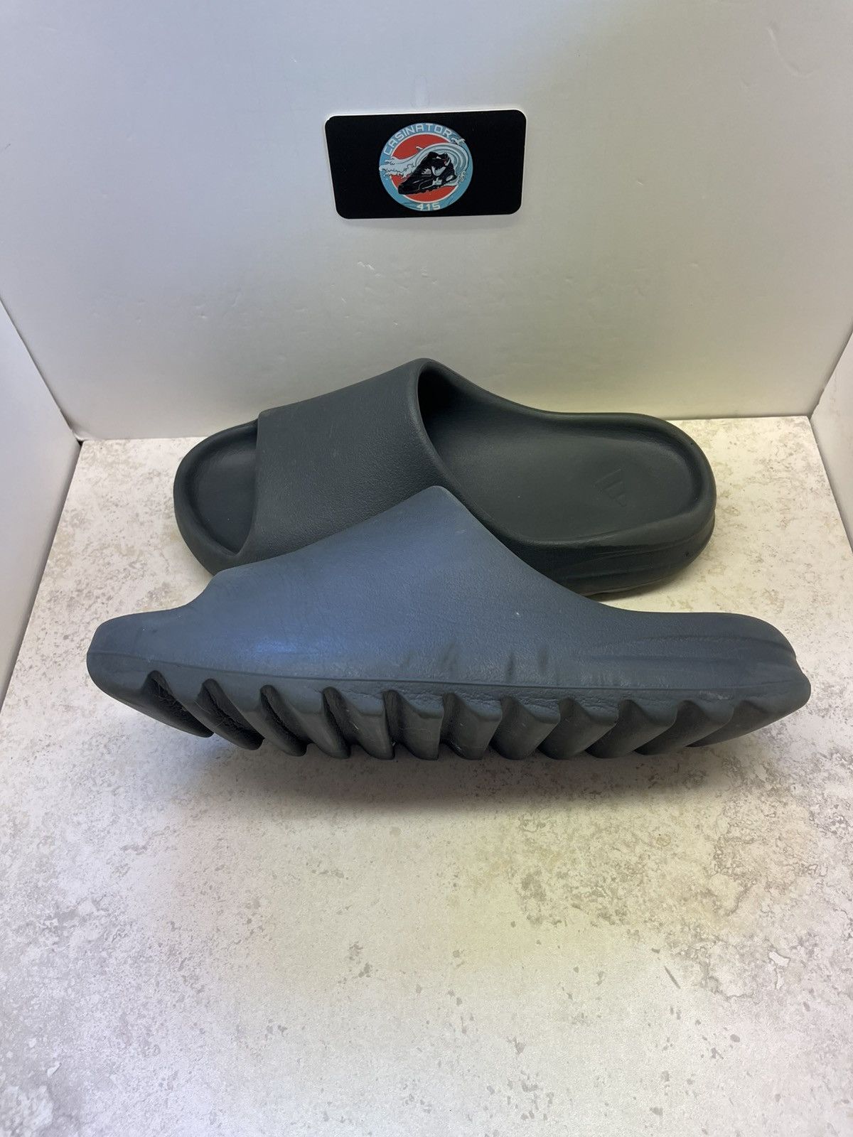 Yeezy Size 10 - Adidas Yeezy Slide Dark Onyx ID5103 Size US 10 / EU 43 - 5 Thumbnail