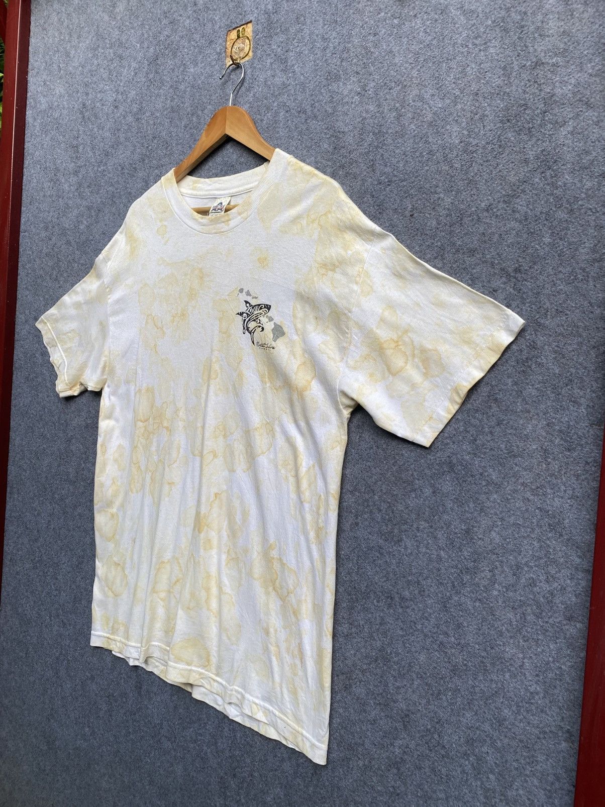 Vintage Vintage shark hawaii stain tie dye tee Size US L / EU 52-54 / 3 - 2 Thumbnail
