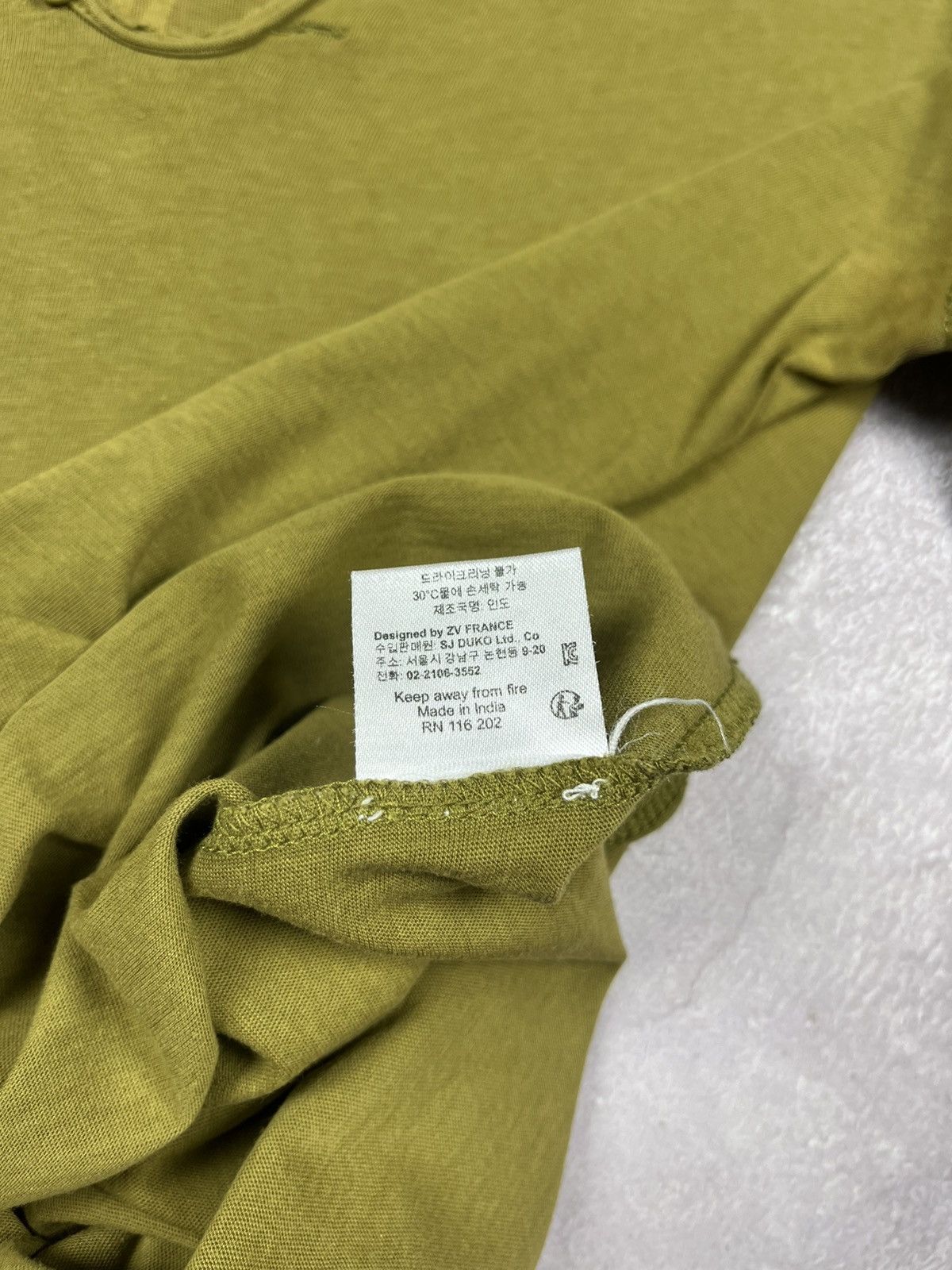 Zadig & Voltaire Zadig & Voltaire Monastir ML Moon VNeck Longsleeve Size S Size US S / EU 44-46 / 1 - 9 Thumbnail