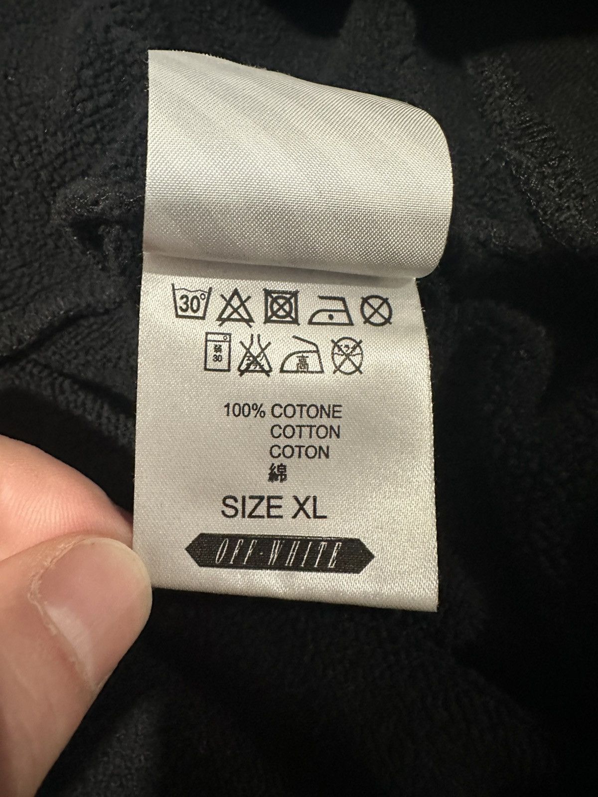 Off-White OFF-WHITE BLACK VELVET TONE ON TONE CREWNECK Size US XL / EU 56 / 4 - 5 Thumbnail