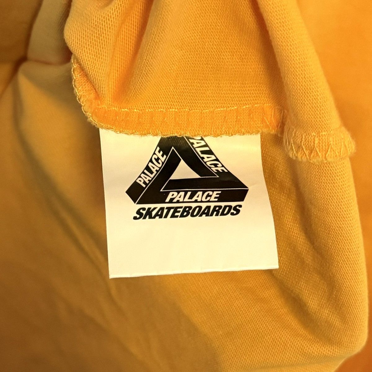 Palace Palace Spring 2020 “Bunning Man” Yellow Graphic Tee Size US XL / EU 56 / 4 - 5 Thumbnail