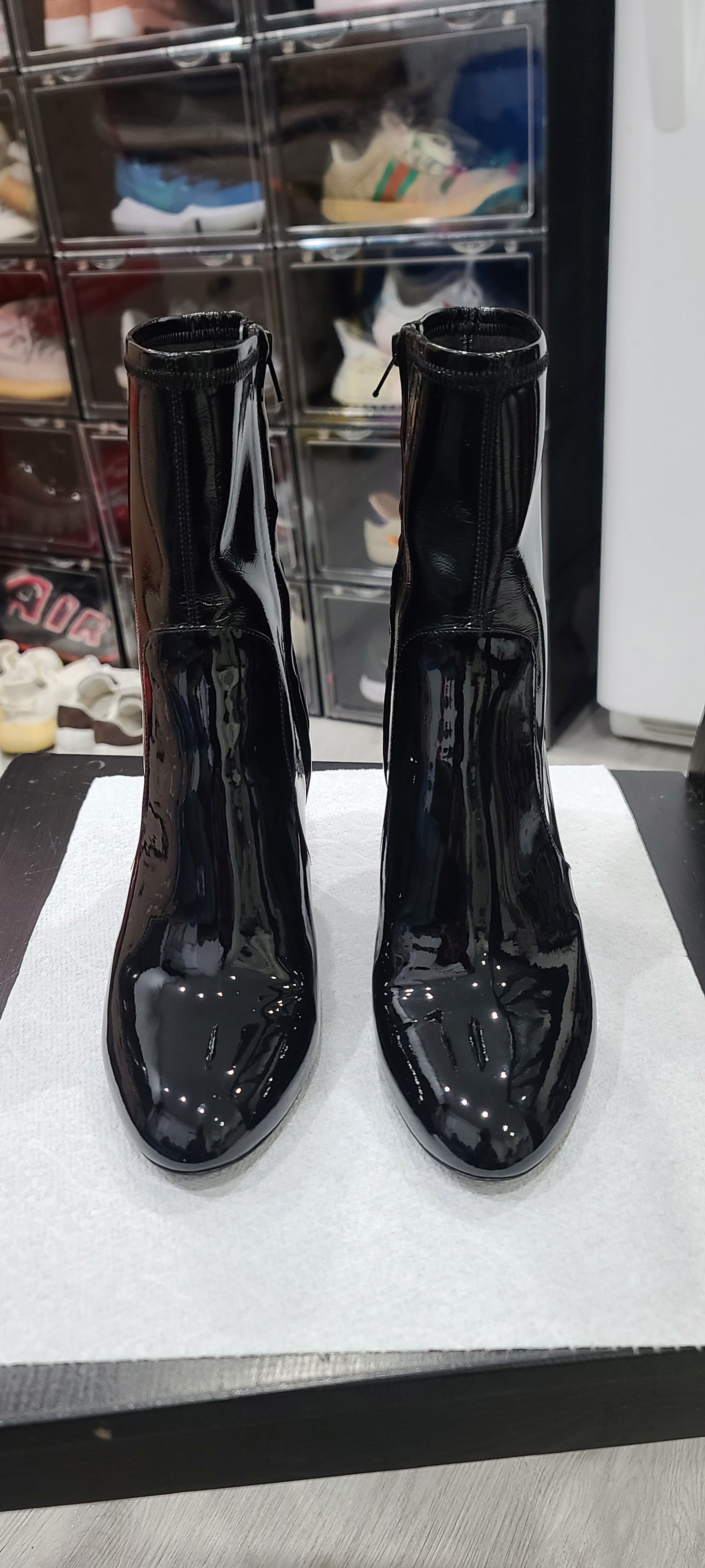 Louis Vuitton LOUIS VUITTON Patent Uniformes Silhouette Ankle Boots Size US 7 / IT 37 - 3 Thumbnail