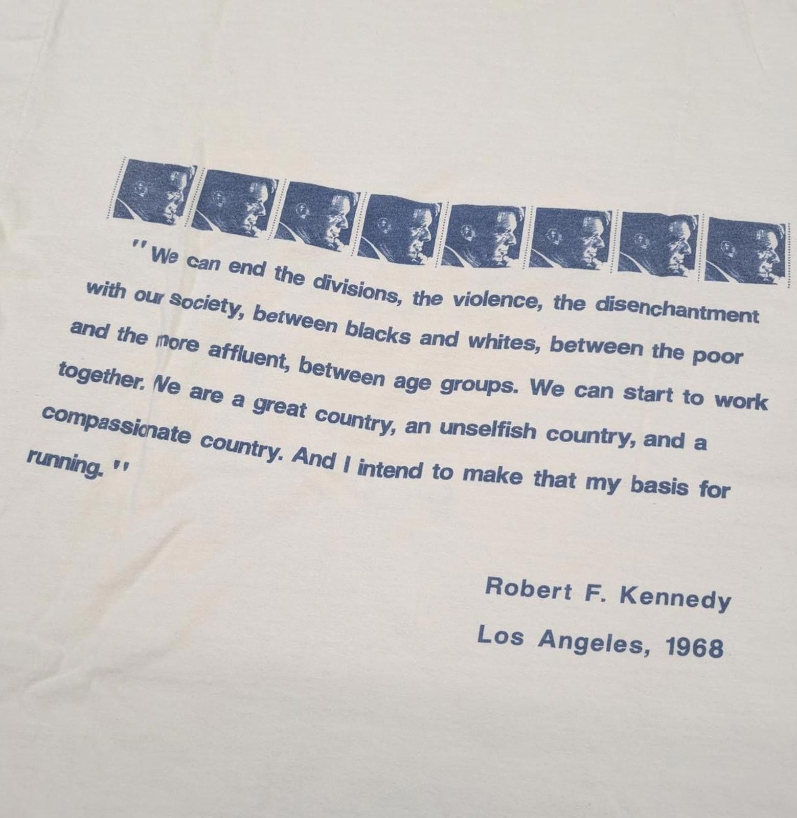 Hanes Vintage 90s RFK Memorial Center Quote t-shirt Size US L / EU 52-54 / 3 - 4 Thumbnail