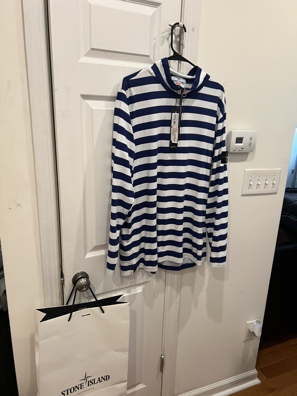 Supreme destino Stone island striped quarter