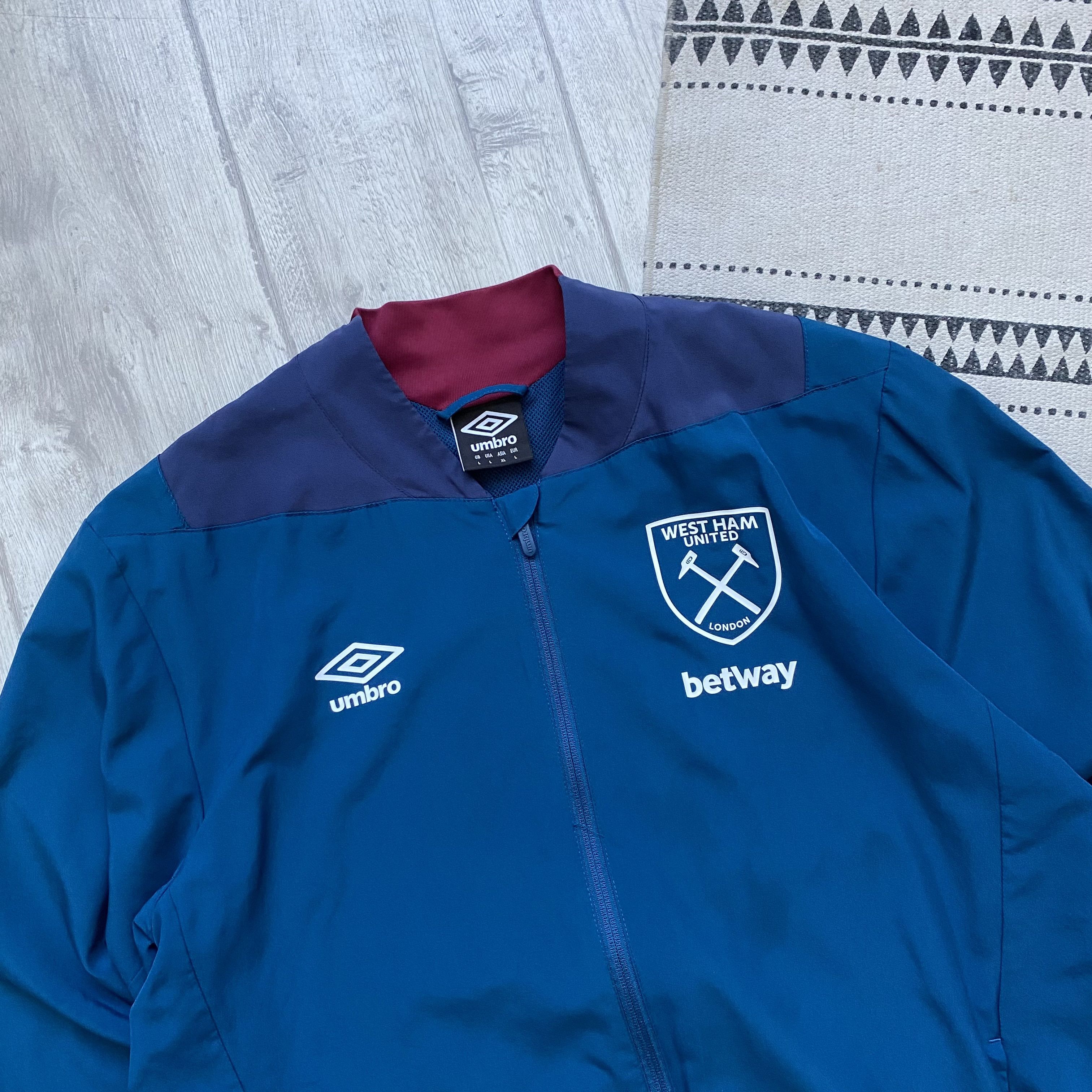 Umbro ⚽️ Drill Umbro West Ham jersey soccer track top jacket Size US M / EU 48-50 / 2 - 2 Thumbnail