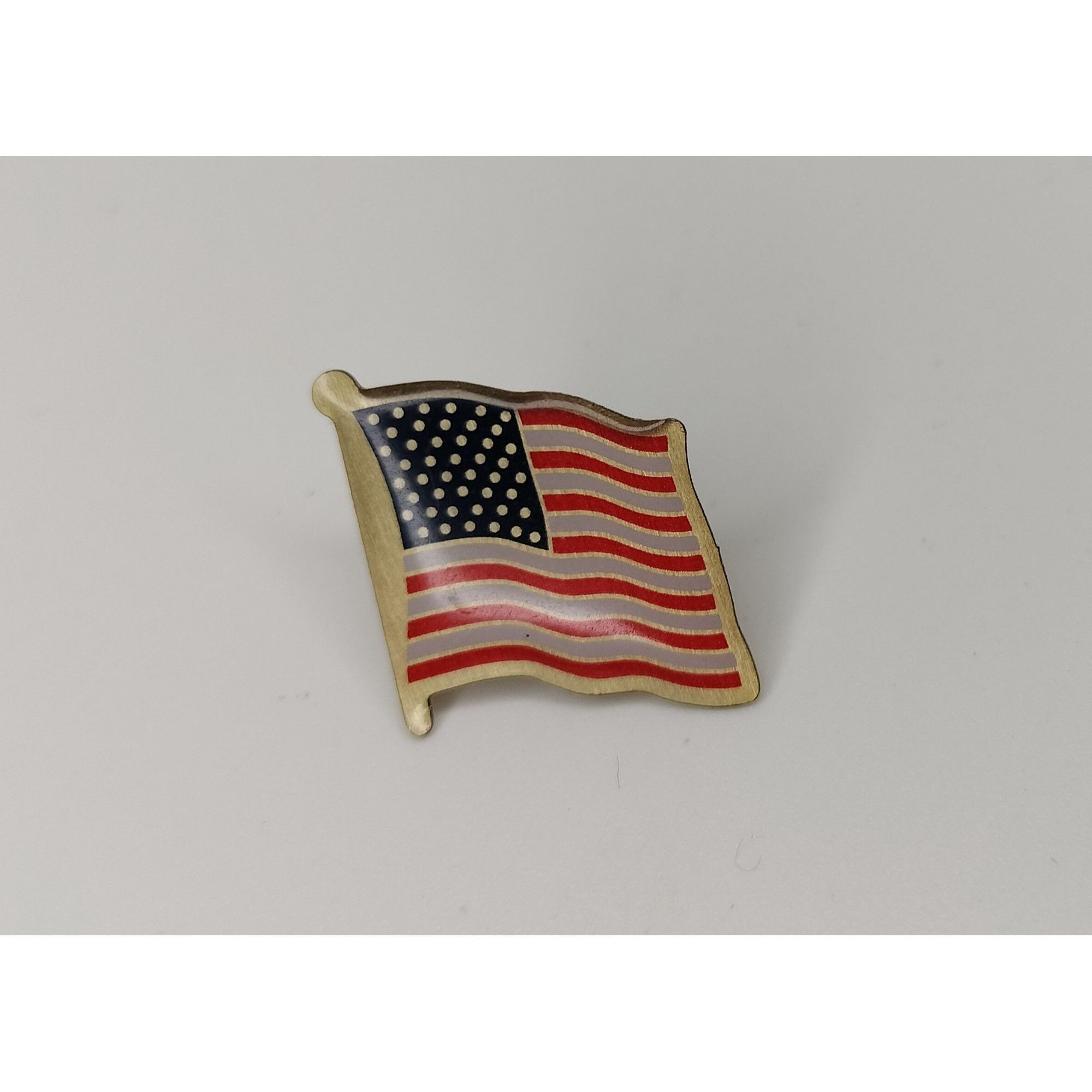 Other Vintage American Flag Enamel Lapel Pin Clutch Back Patriotic Size ONE SIZE - 7 Thumbnail
