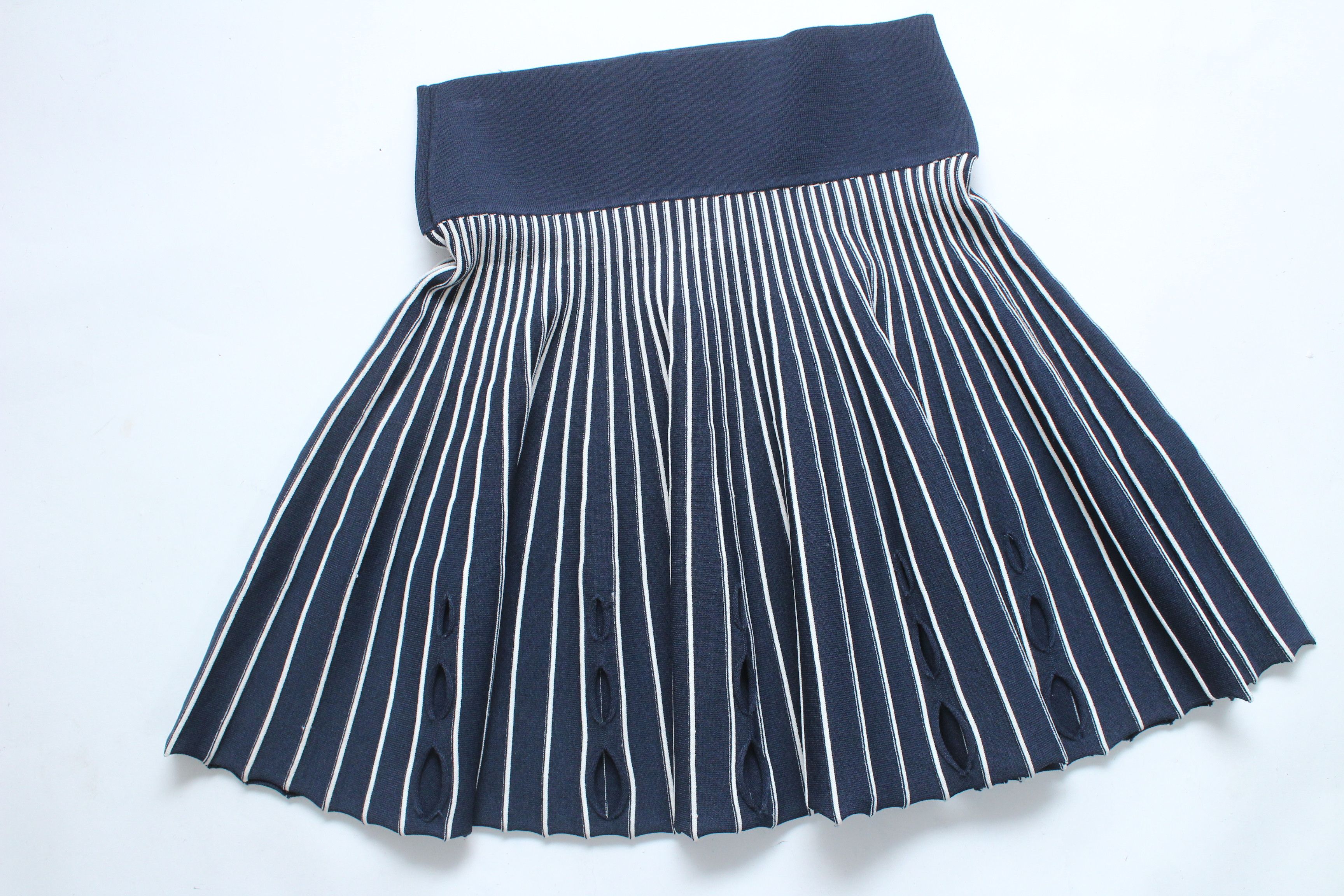Opening Ceremony Opening Ceremony Striped Knit Pleated Mini Skirt Navy Size 34" / US 12 / IT 48 - 3 Thumbnail