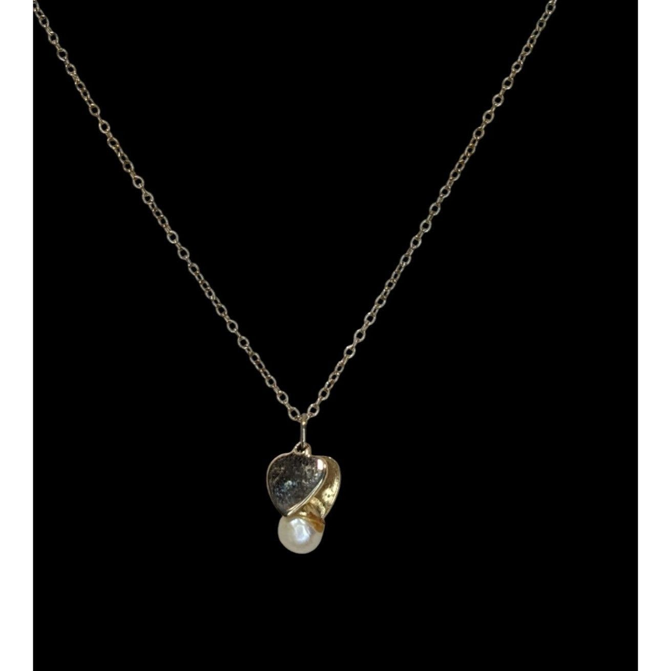 Other Vintage Romantic Minimalist Gold Tone Heart Pendant Necklace Size ONE SIZE - 3 Thumbnail