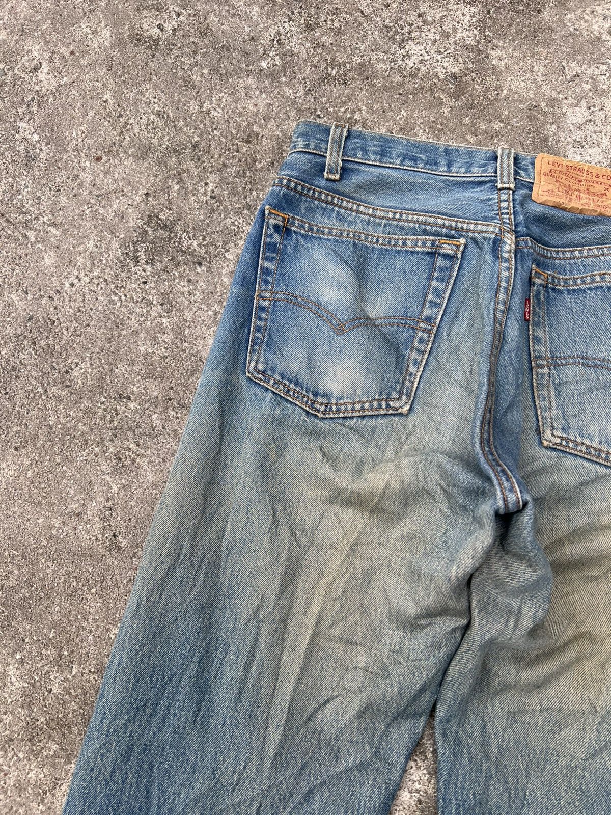 Levi's Vintage 80’s Levi’s 501 Distress Mud Wash Jean Very Rare Size US 31 - 20 Thumbnail