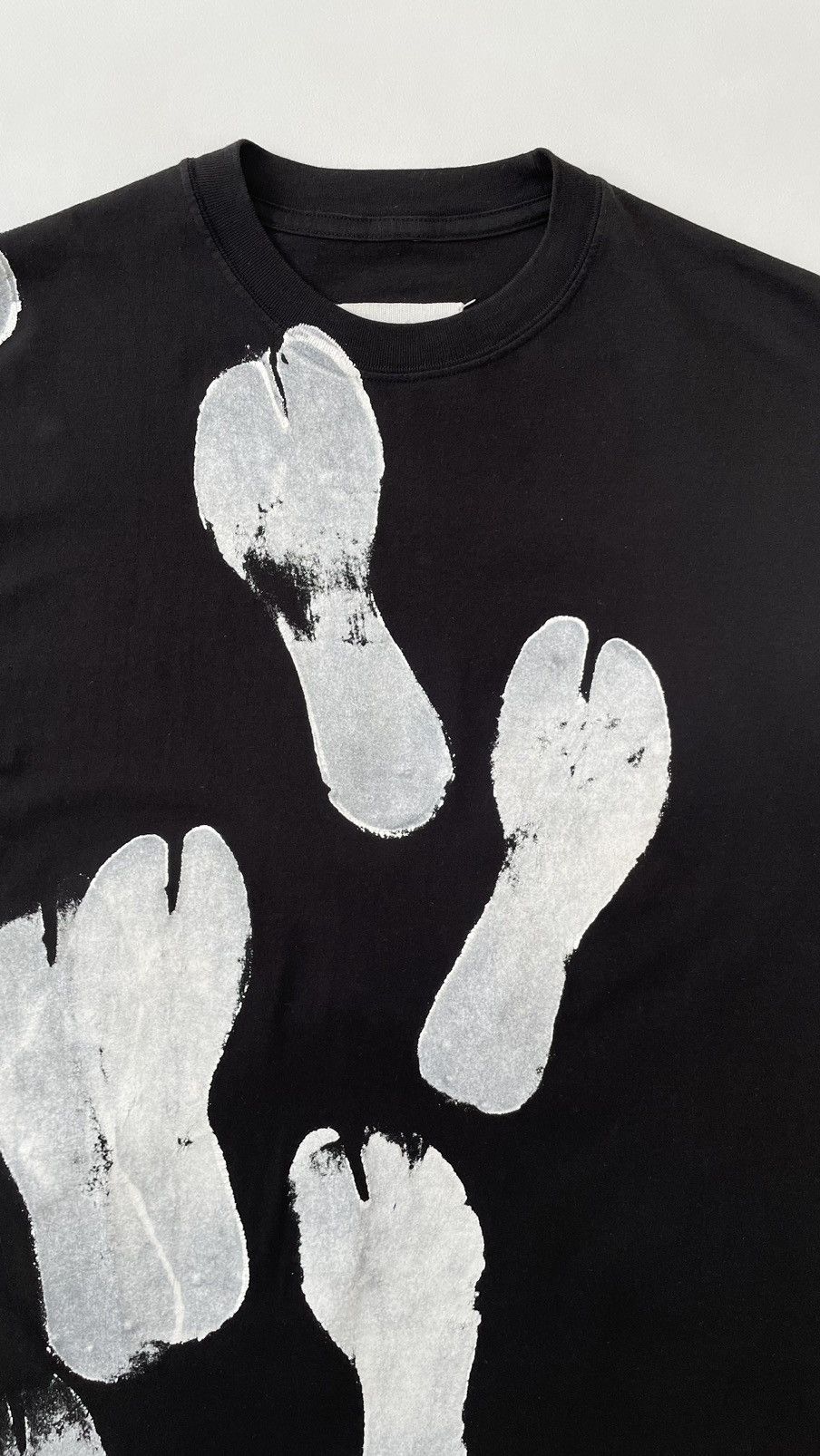 Maison Margiela 03 IF Artisanal Tabi Foot Print T Shirt Size US M / EU 48-50 / 2 - 7 Thumbnail