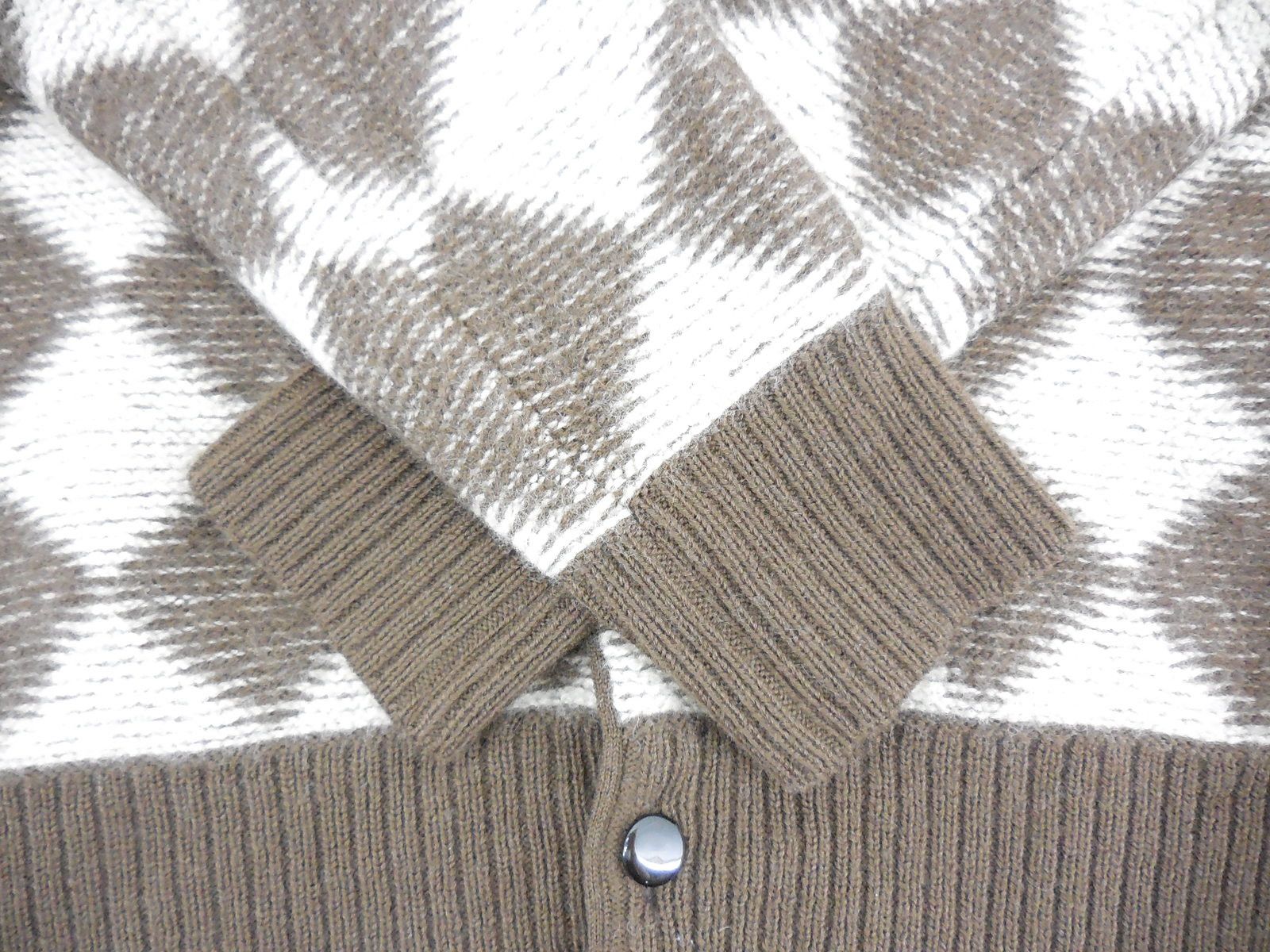 Needles Sweater V-neck cardigan Native pattern Brown Size US S / EU 44-46 / 1 - 3 Thumbnail