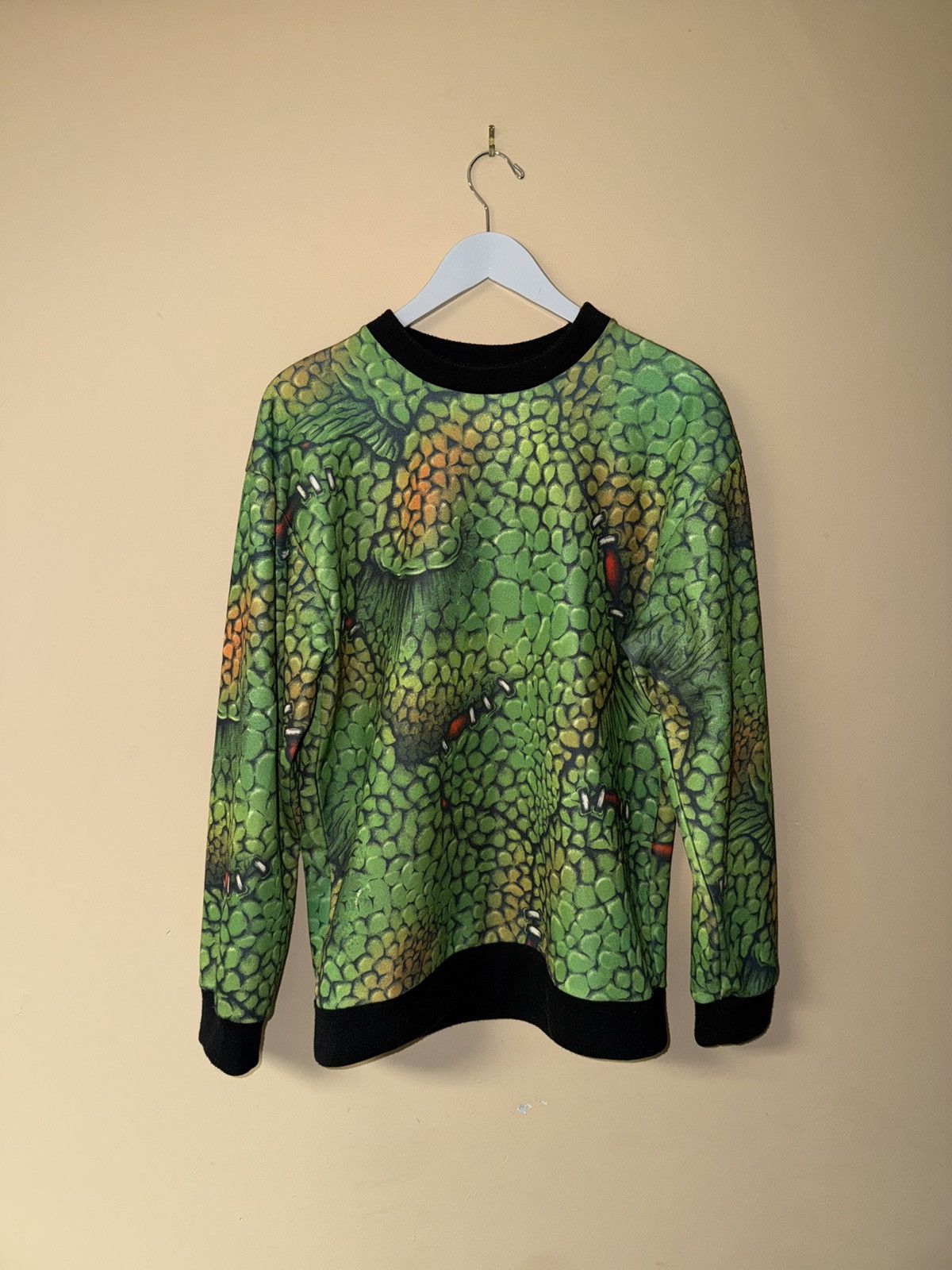 Size M - Jeremy Scott Dragon Sweatshirt - Black/Green