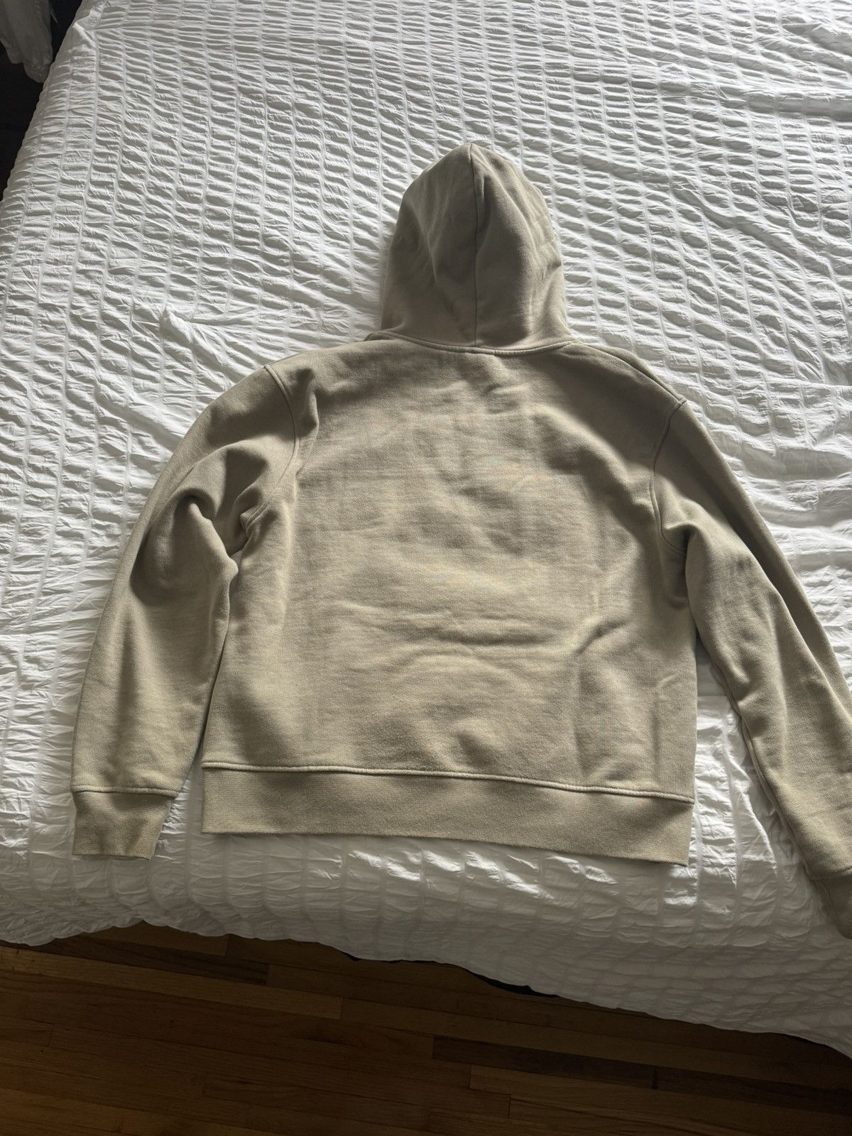 Jacquemus Jacquemus Hoodie Heavyweight Beige Metal Tips Size US L / EU 52-54 / 3 - 8 Thumbnail