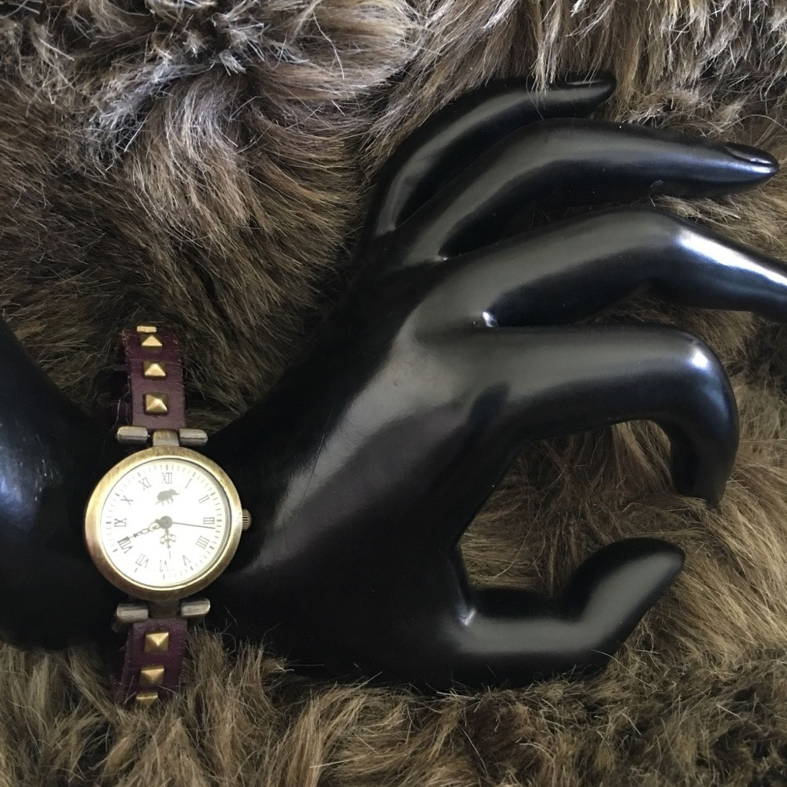 Jewelry Ladies Elephant brown studded leather band watch Size ONE SIZE - 4 Thumbnail
