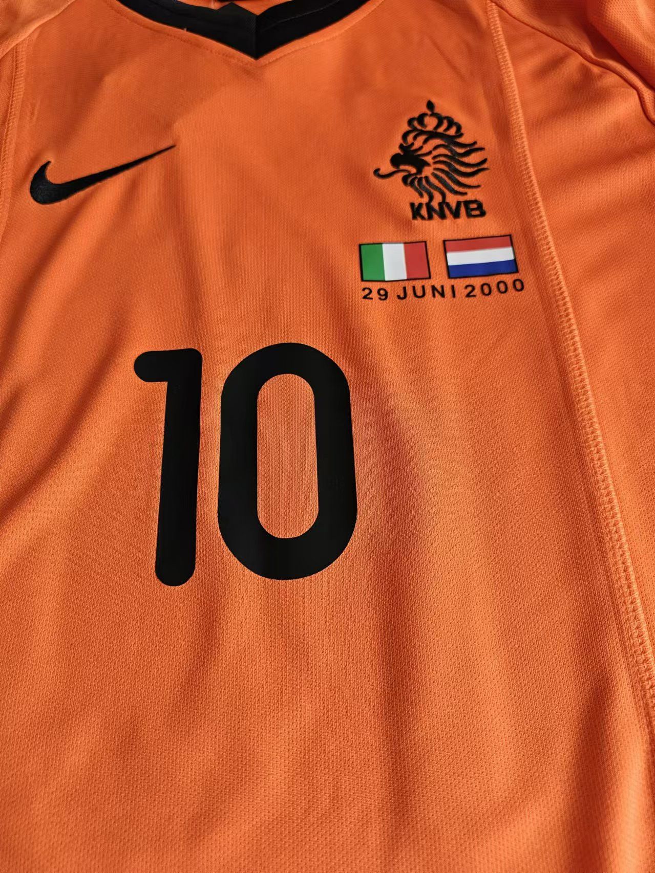 Other 2000 Euro Cup Netherlands #10 Bergkamp Jersey Size US M / EU 48-50 / 2 - 4 Thumbnail