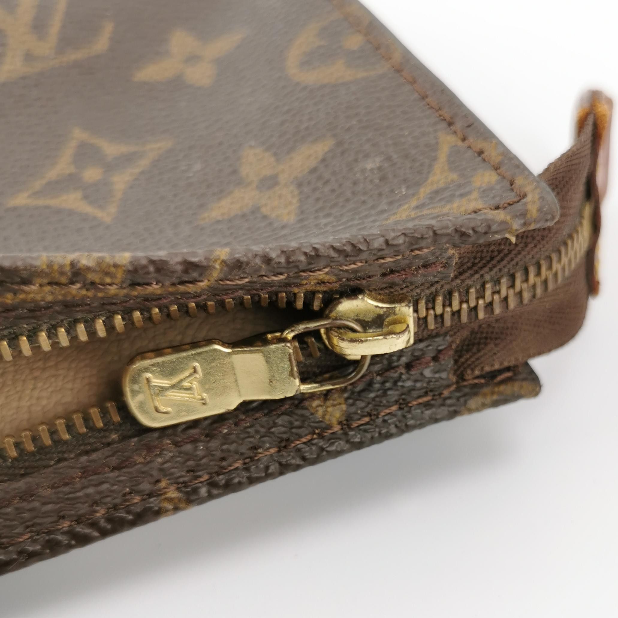Louis Vuitton Louis Vuitton (LV) Zipper Monogram Printed Vintage Coin Pur Size ONE SIZE - 6 Thumbnail