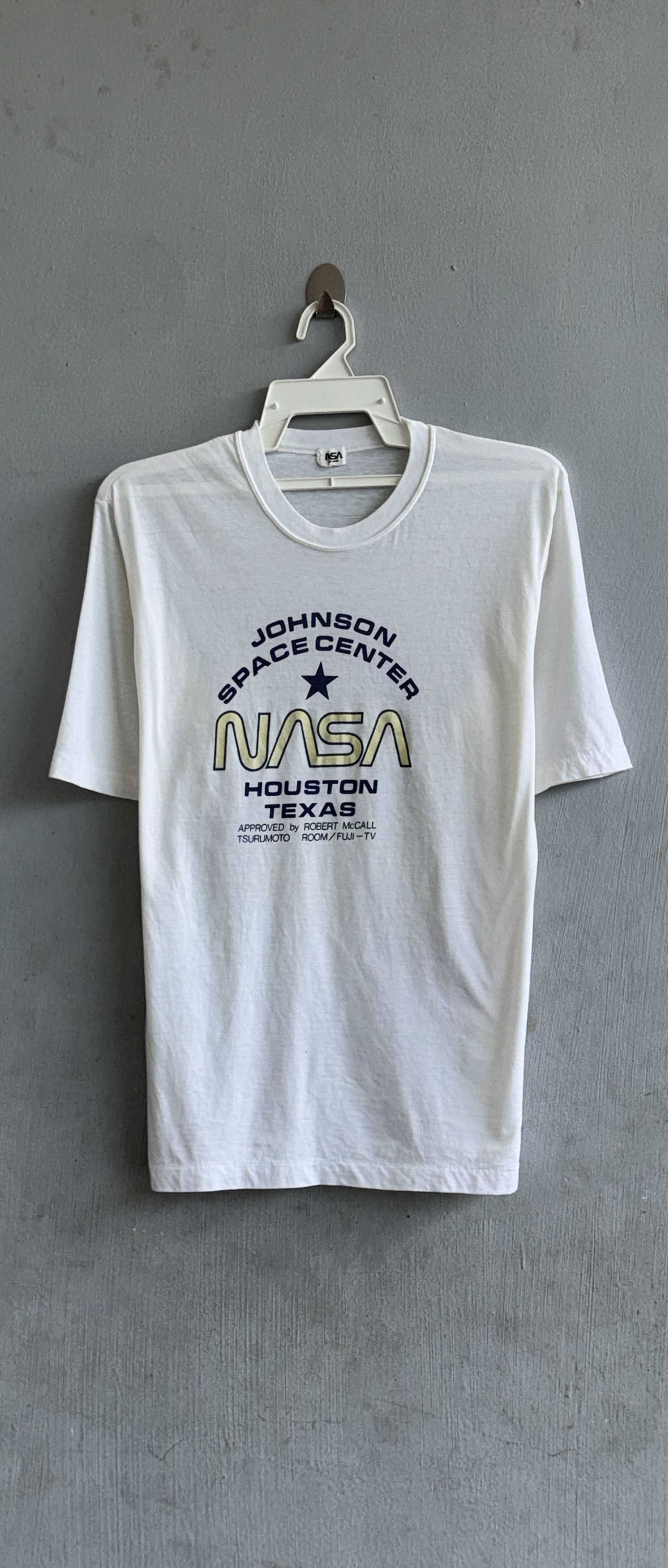 NASA Vintage Johnson Space Center NASA Rocket Science T-Shirt Size US M / EU 48-50 / 2 - 1 Thumbnail