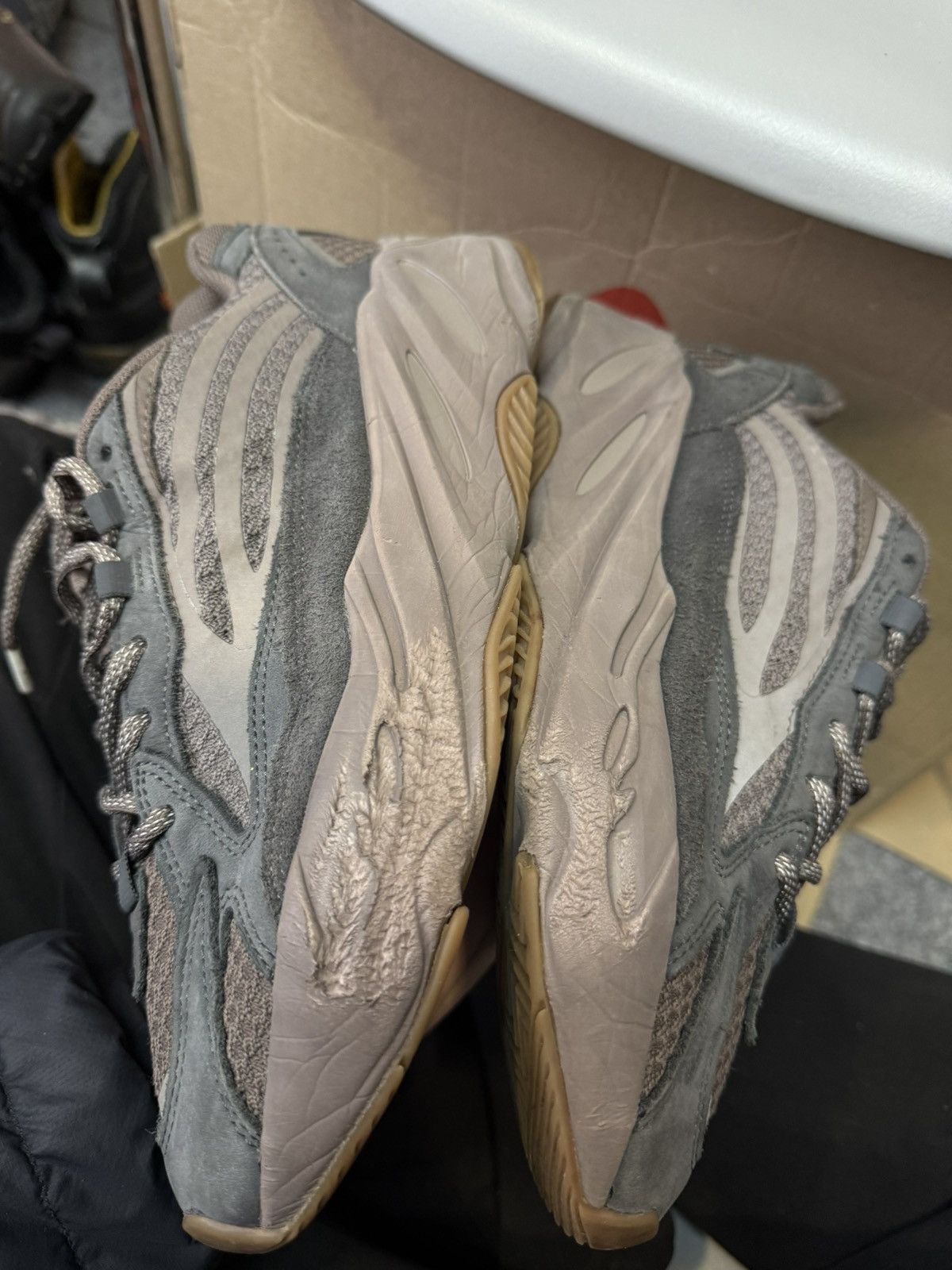 Adidas × Kanye West Adidas Yeezy Boost 700 v2 size 9 Size US 9 / EU 42 - 10 Thumbnail