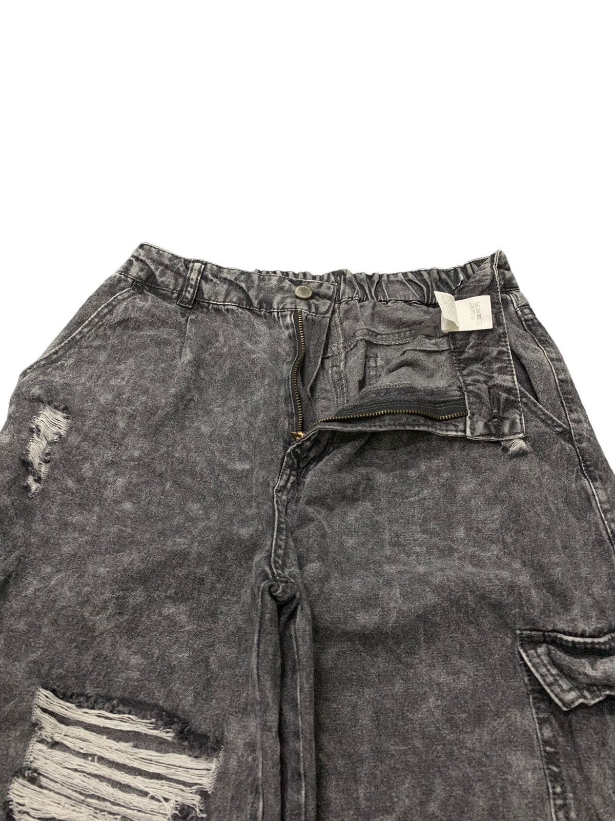 JNCO Works Cargo Baggy Distressed Denim Pants (AD8) Size US 29 - 11 Thumbnail