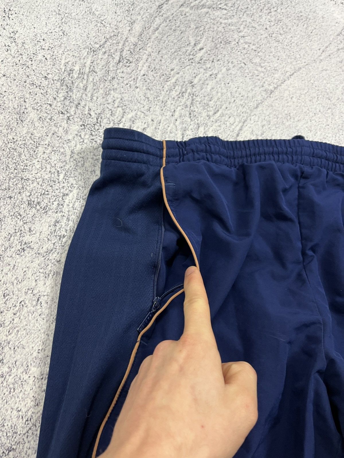 Adidas × Vintage Vintage Adidas Tottenham Nylon Drill Track Pants Rare 90’s Size US 34 / EU 50 - 6 Thumbnail