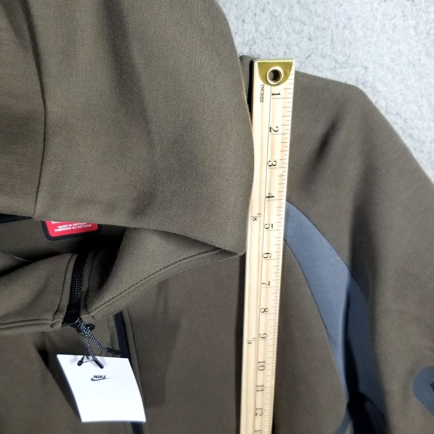 Nike Nike Tech Color-Block Full-Zip Fleece Windrunner Jacket 3XL Olive Brown Men Hoodie 198484427373 Size US XXL / EU 58 / 5 - 7 Thumbnail
