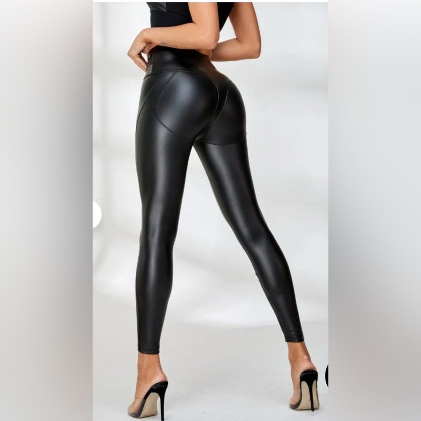 Other Black High-Waisted Faux Leather Pants Size 25" / US 0 / IT 36 - 5 Thumbnail