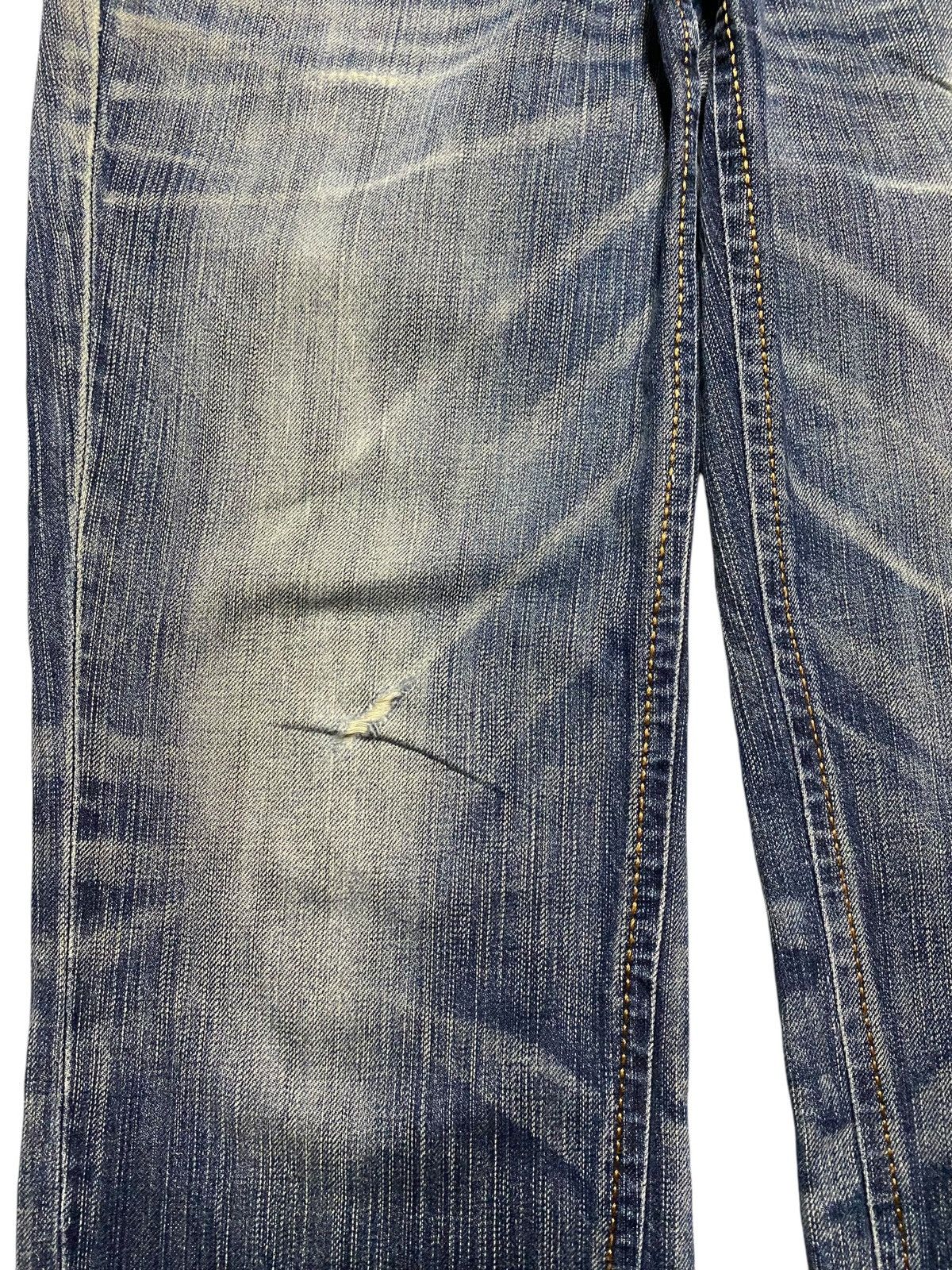 Japanese Brand Vintage Edwin 431 XVS Blue Wash Distressed Flare Jeans Size US 31 - 9 Thumbnail