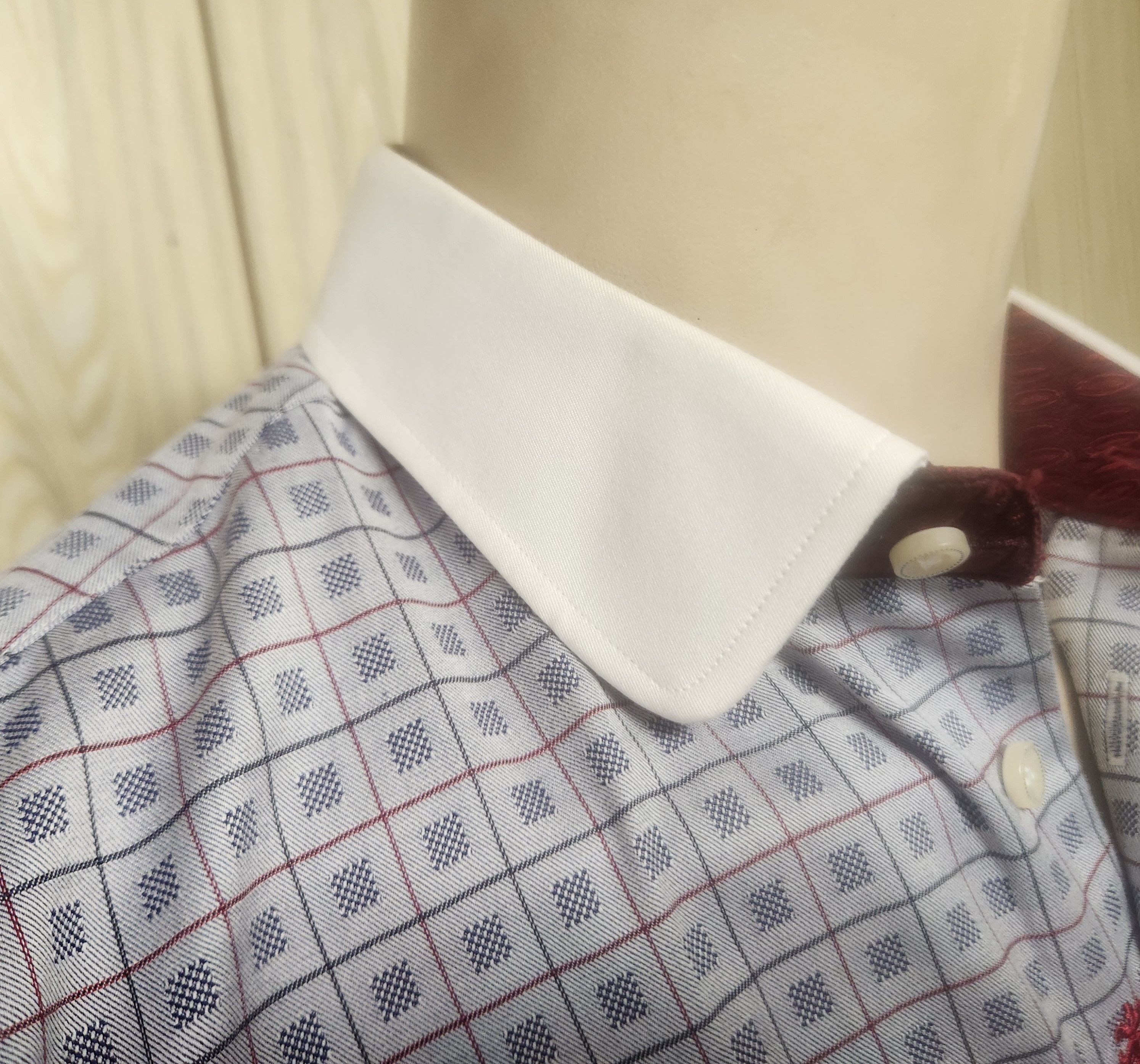 Robert Graham Robert Graham shirt L silver check white collar Size US L / EU 52-54 / 3 - 5 Thumbnail