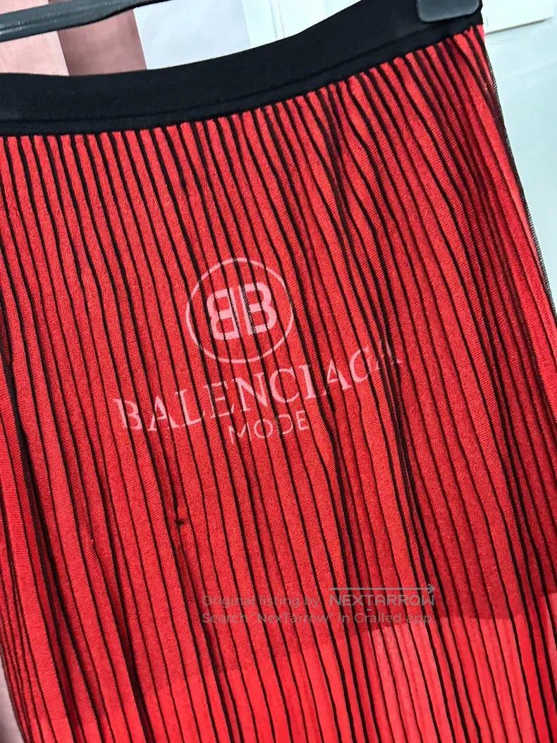 Balenciaga Balenciaga Red striped fake two-piece skirt Size 28" / US 6 / IT 42 - 2 Thumbnail