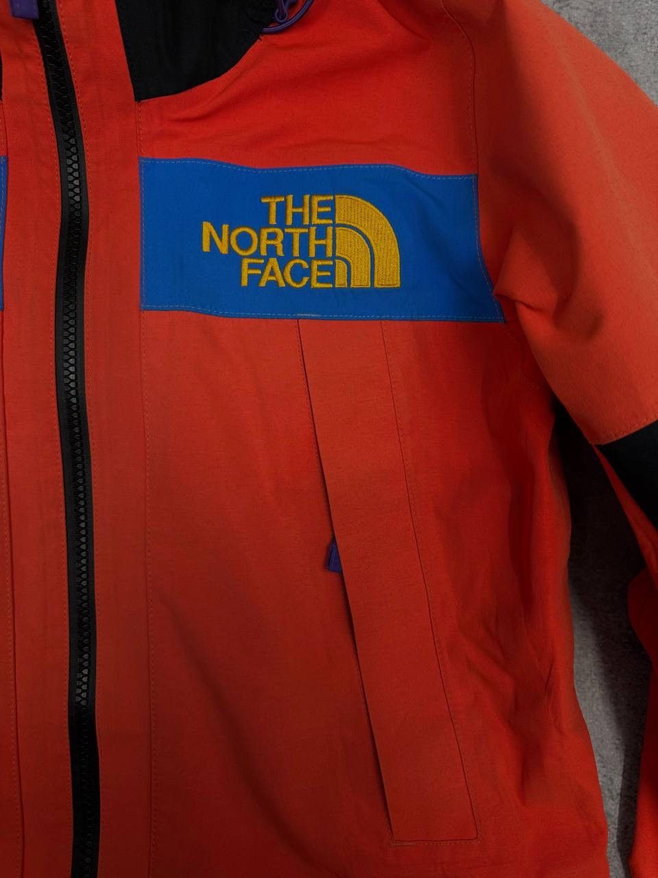 The North Face The North Face Women's Waterproof Hooded Jacket Size M Size M / US 6-8 / IT 42-44 - 3 Thumbnail