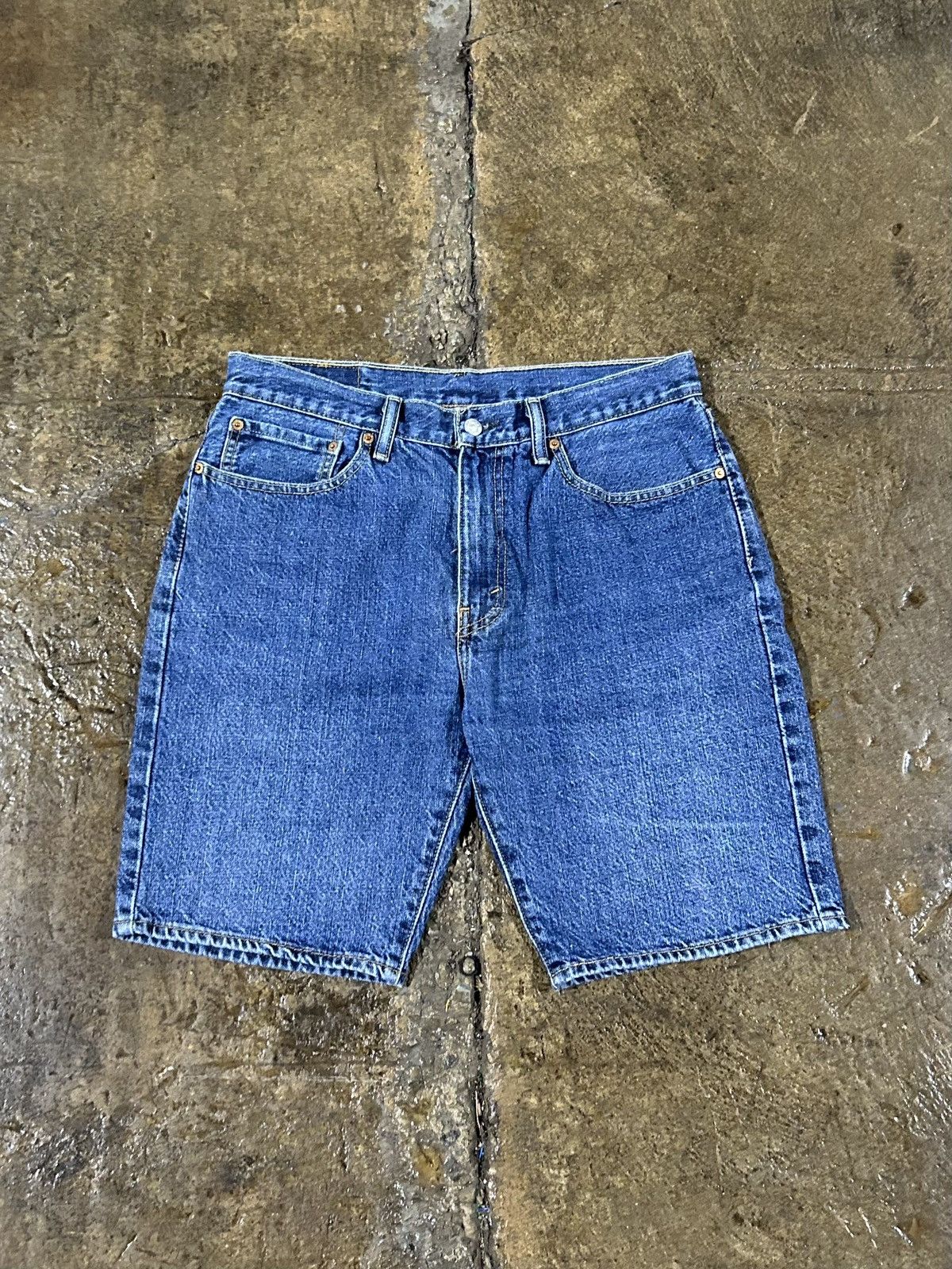 Levi's × Vintage Crazy Vintage Y2K Levi's 505 Jorts Essential Skater Shorts Size US 33 - 2 Thumbnail