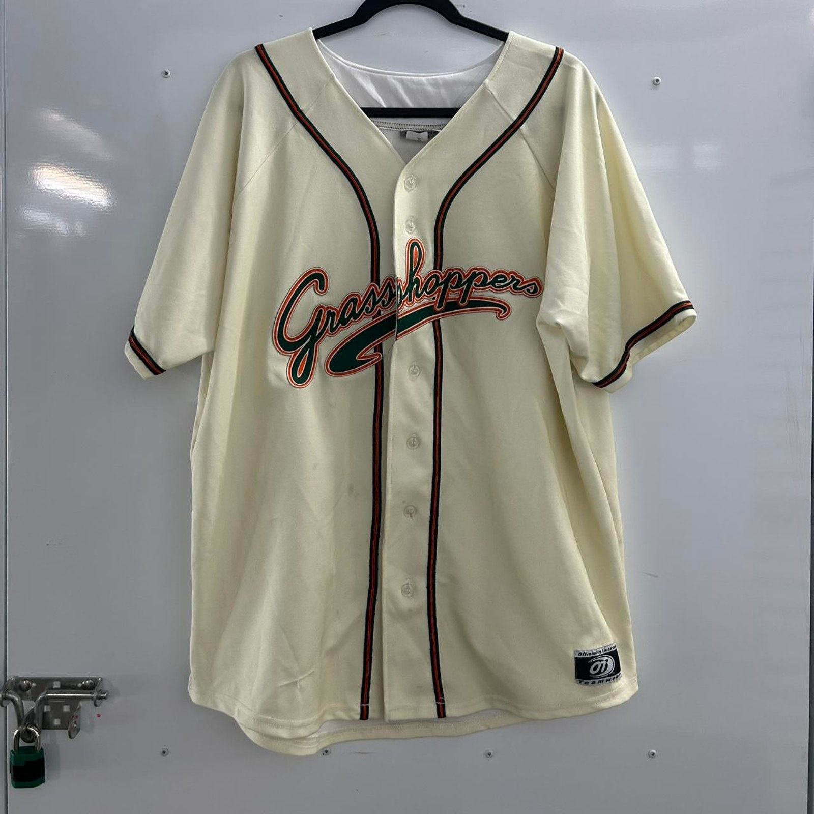 Other VTG Cream and green Grasshoppers baseball jersey Size US XL / EU 56 / 4 - 1 Thumbnail