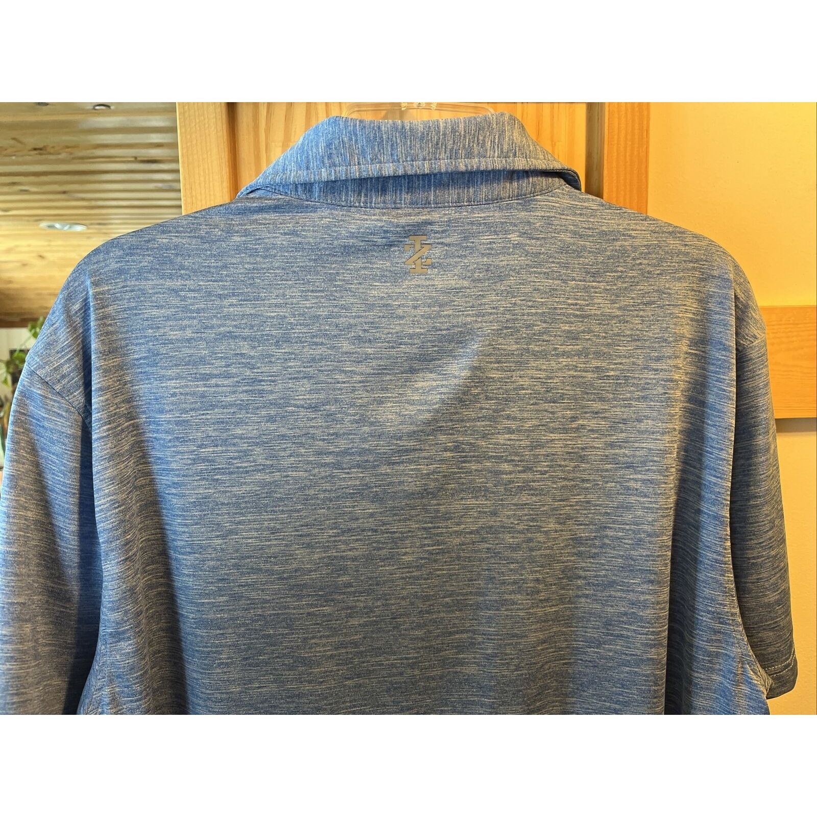 Izod IZOD GOLF Men’s Size L Blue SS Button Polyester Polo Shirt Size US L / EU 52-54 / 3 - 14 Thumbnail