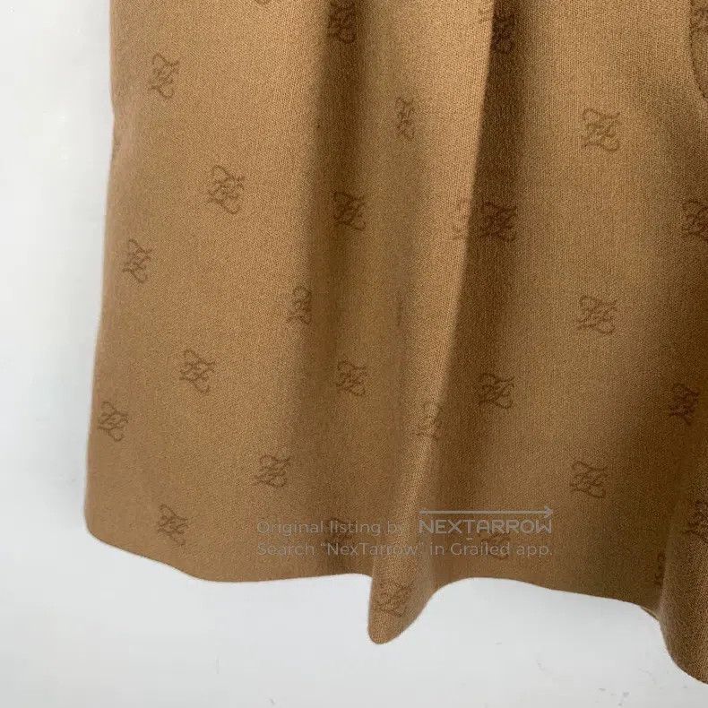 Fendi Fendi Brown logo full print wool pleated skirt shorts Size 42" / US 20 - 4 Thumbnail