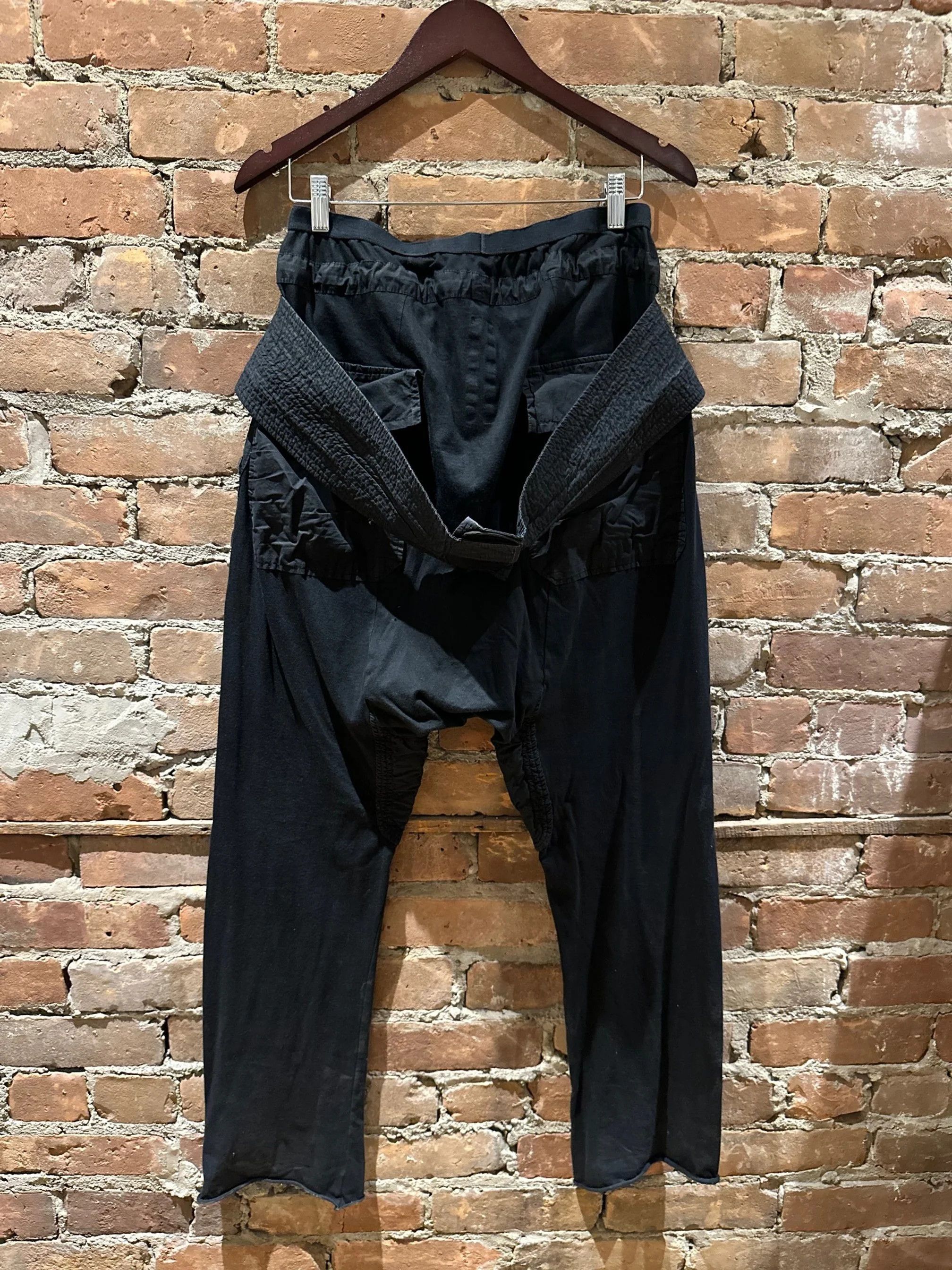 Rick Owens Drkshdw Rick Owens DRKSHDW Drop-Crotch Creatch Cargo Size US 30 / EU 46 - 2 Thumbnail