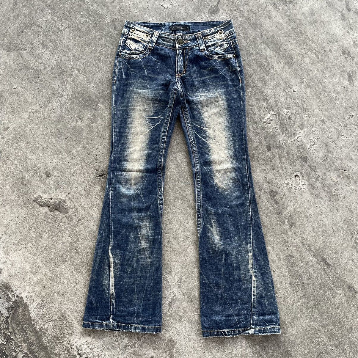 Lolita flare thrashed jeans ifsixwasnine styled