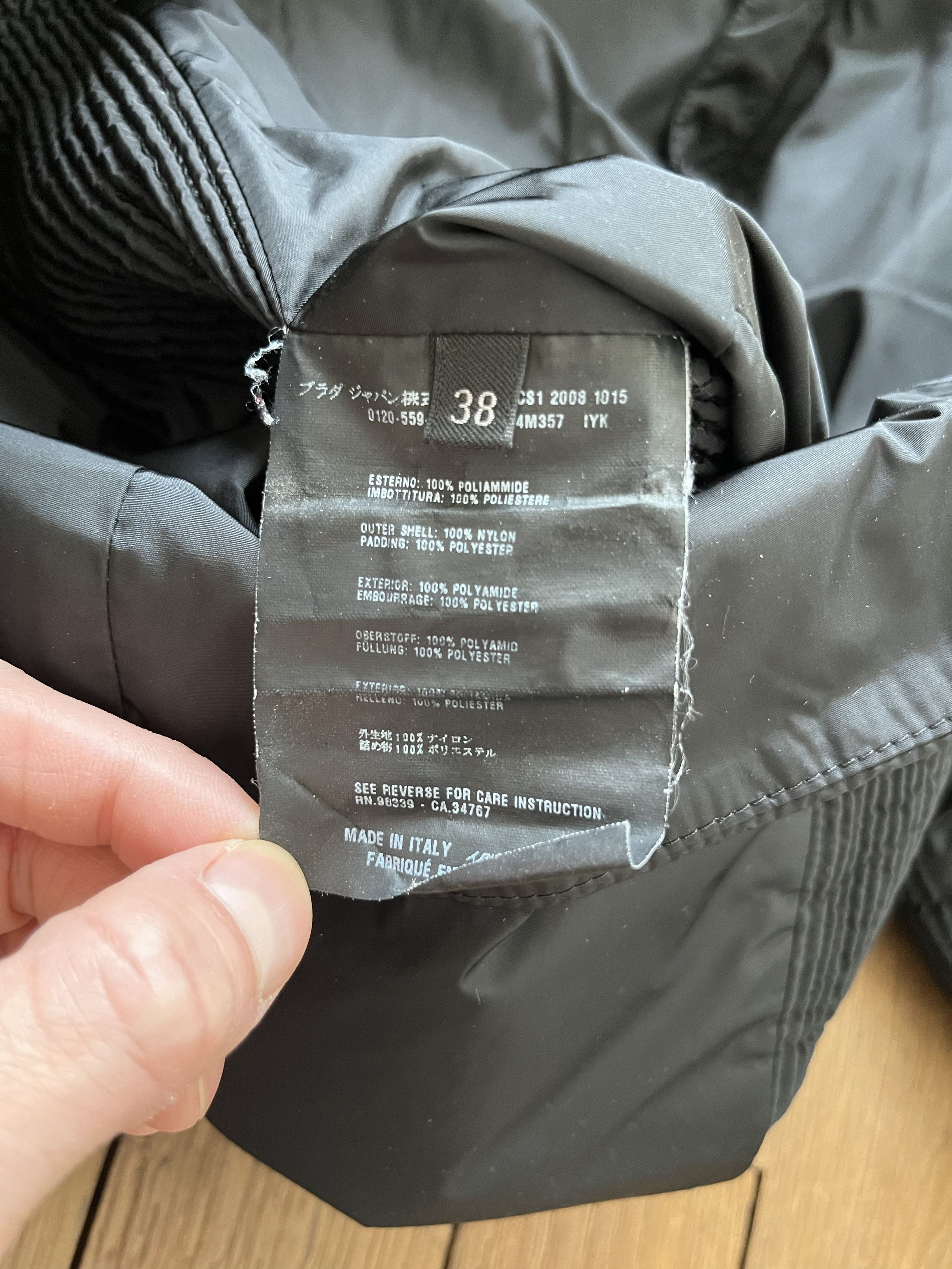 Prada Prada black nylon jacket with ruffle gather details Size XS / US 0-2 / IT 36-38 - 4 Thumbnail